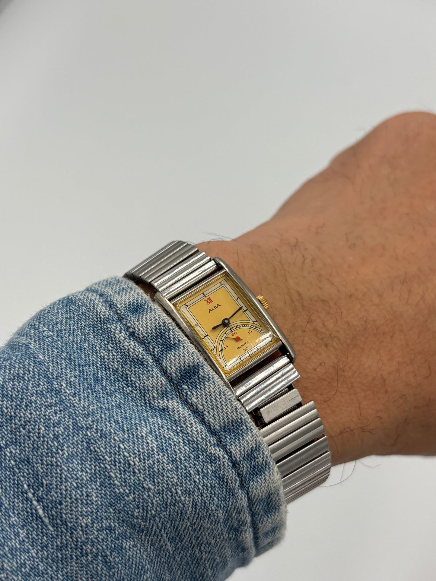 Super rare 90s SEIKO alba Doctor Watch V252-5050