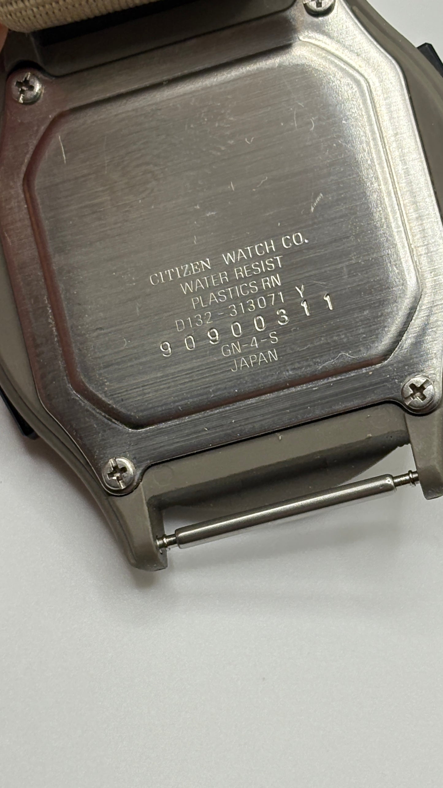 Super rare 80s vintage citizen SHOCK SENSOR d132-313071