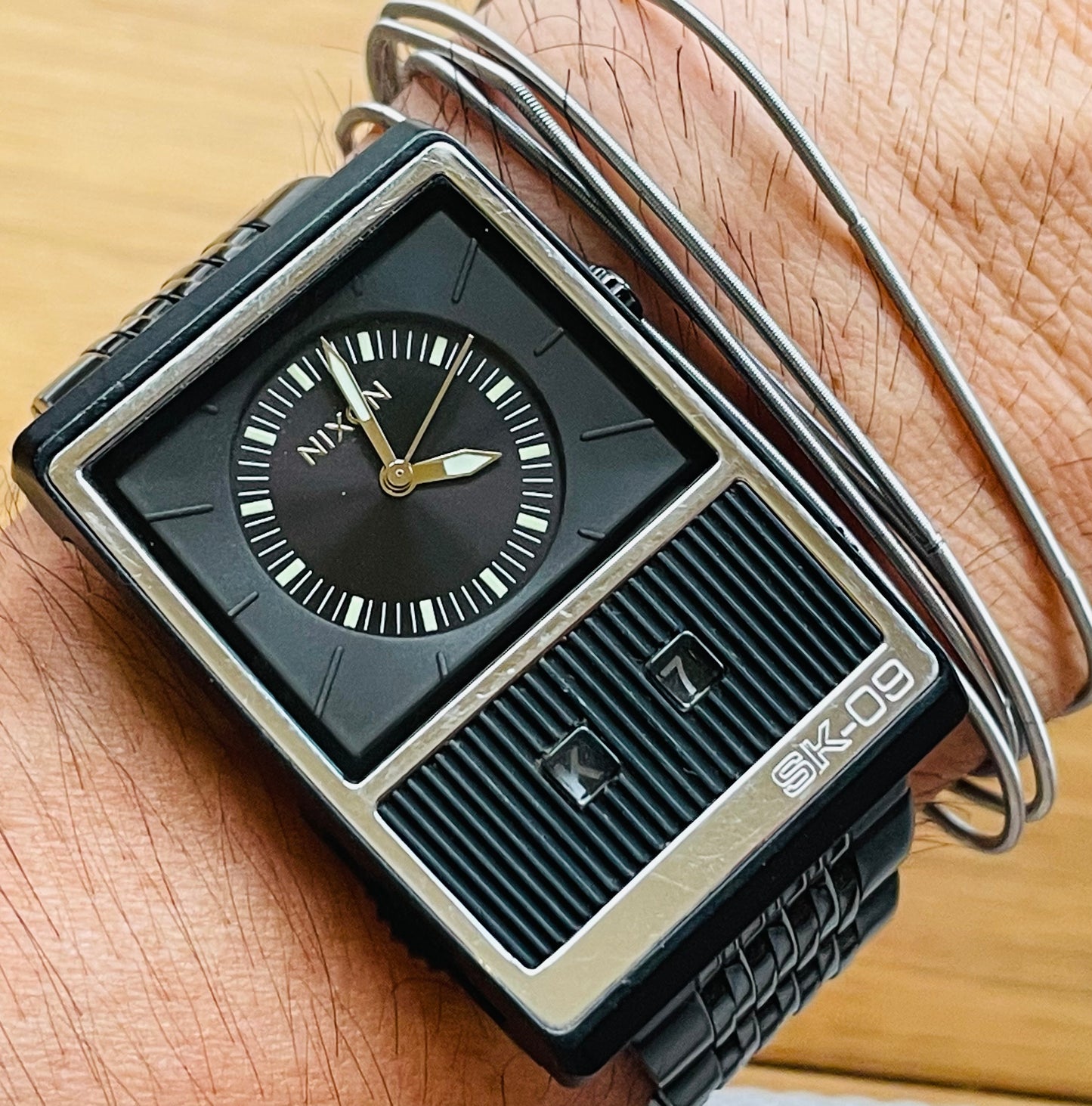 with box very rare NIXON sk-09