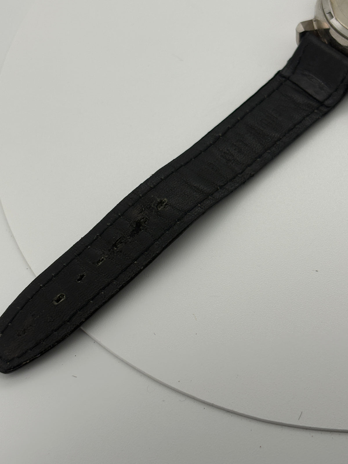 Mao Zedong waving watch