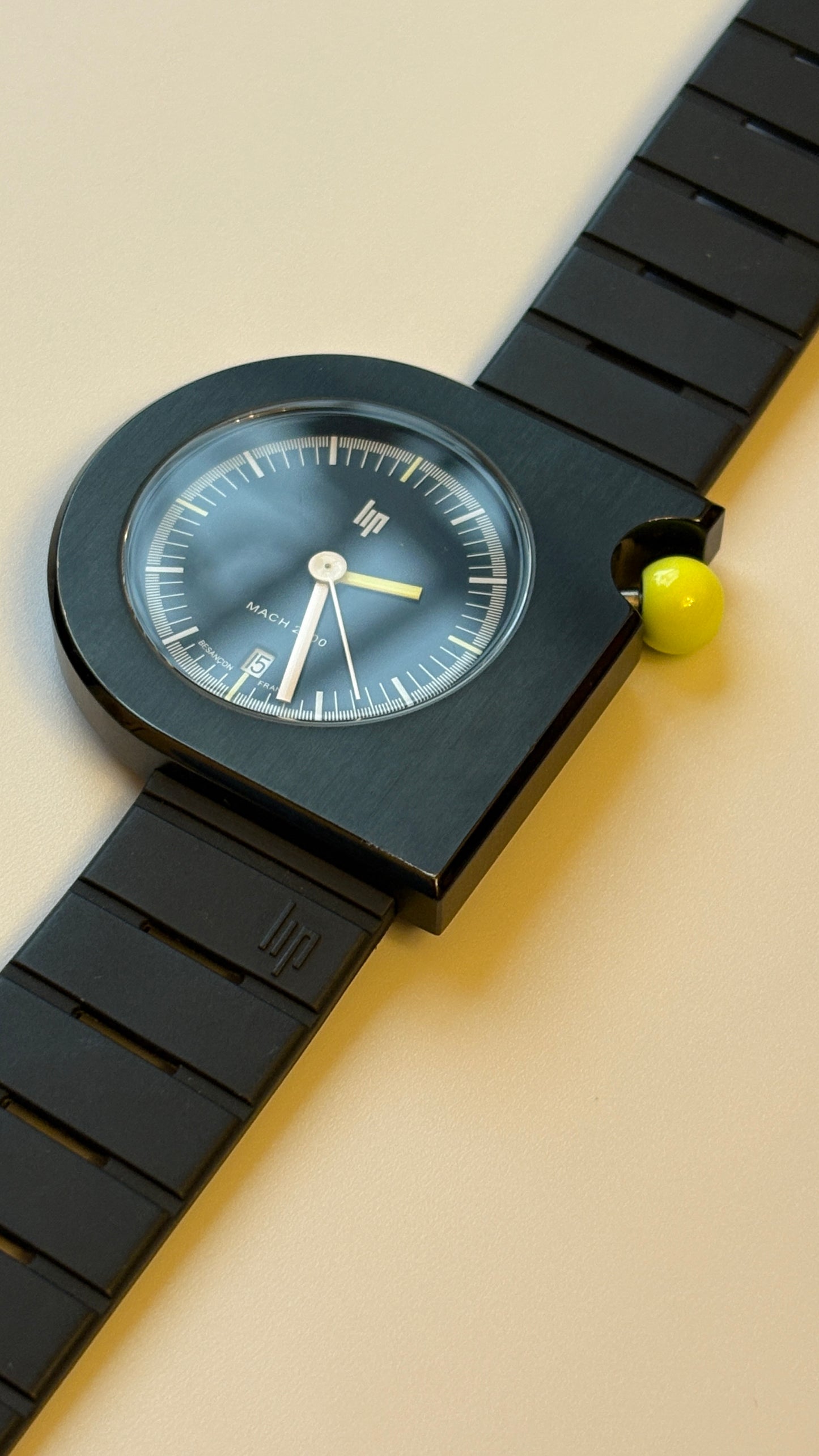 Supre rare lip×Begin MACH2000