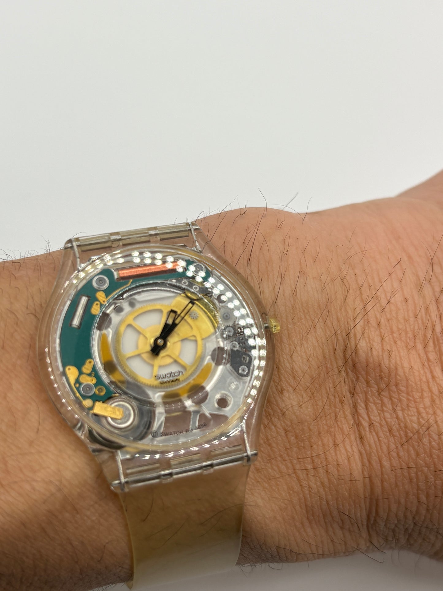 Super ultra 90s  rare vintage swatch 　SFK100