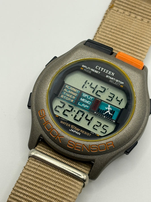 Super rare　80s vintage citizen SHOCK SENSOR d132-313071