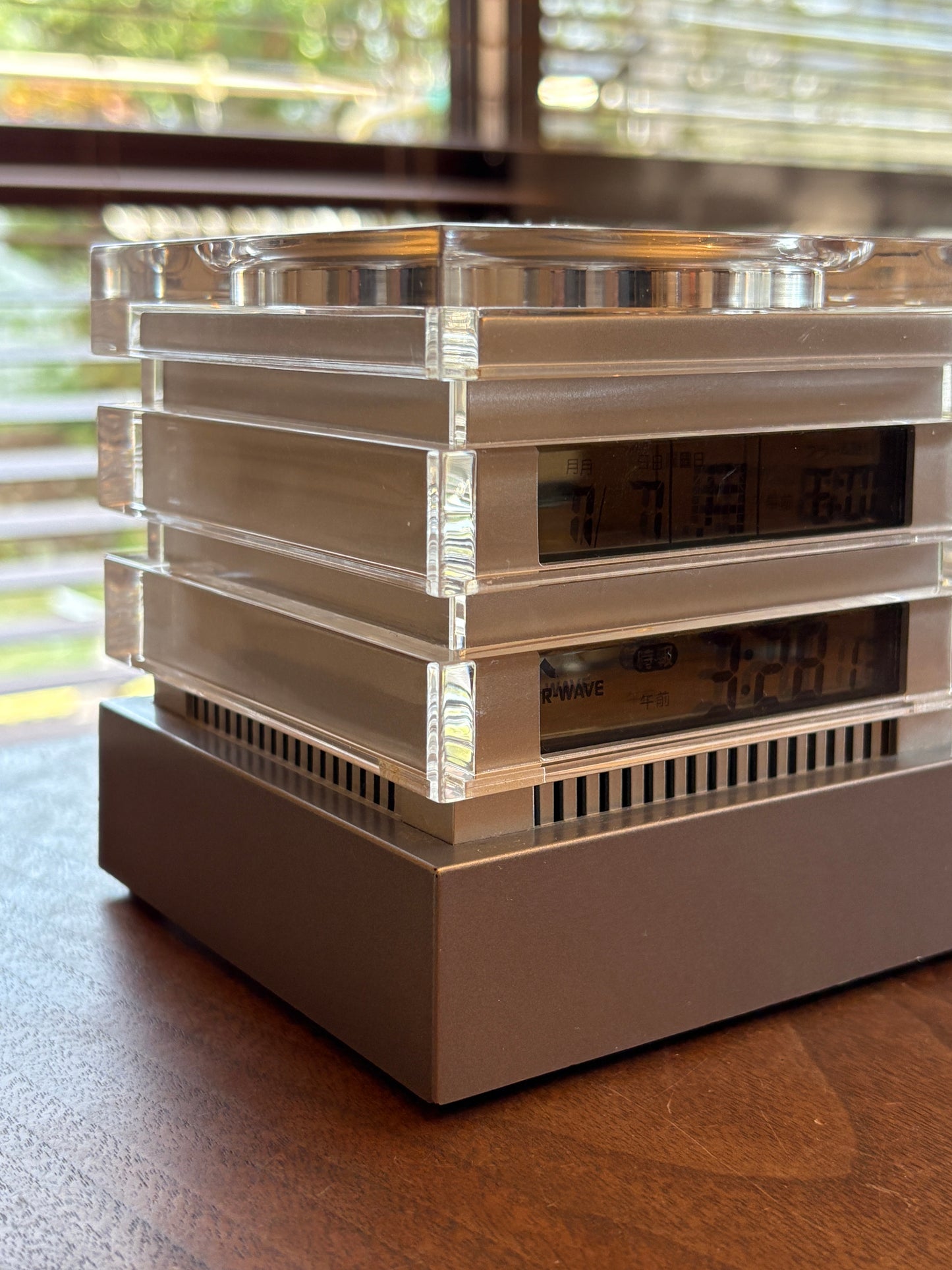 super rare 00s　 seiko skeleton voice clock