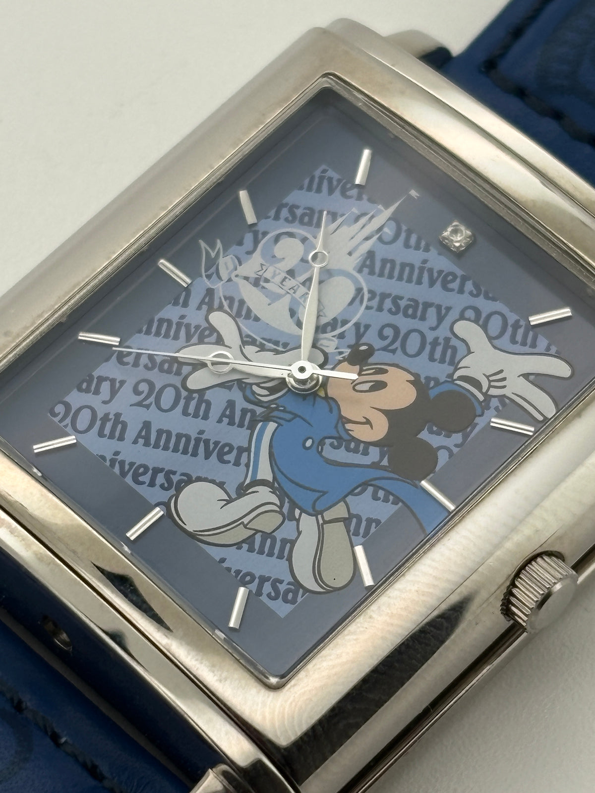 Limited edition Seiko movement 2000s Tokyo Disneyland 20th anniversary model   mickey　 Reverso