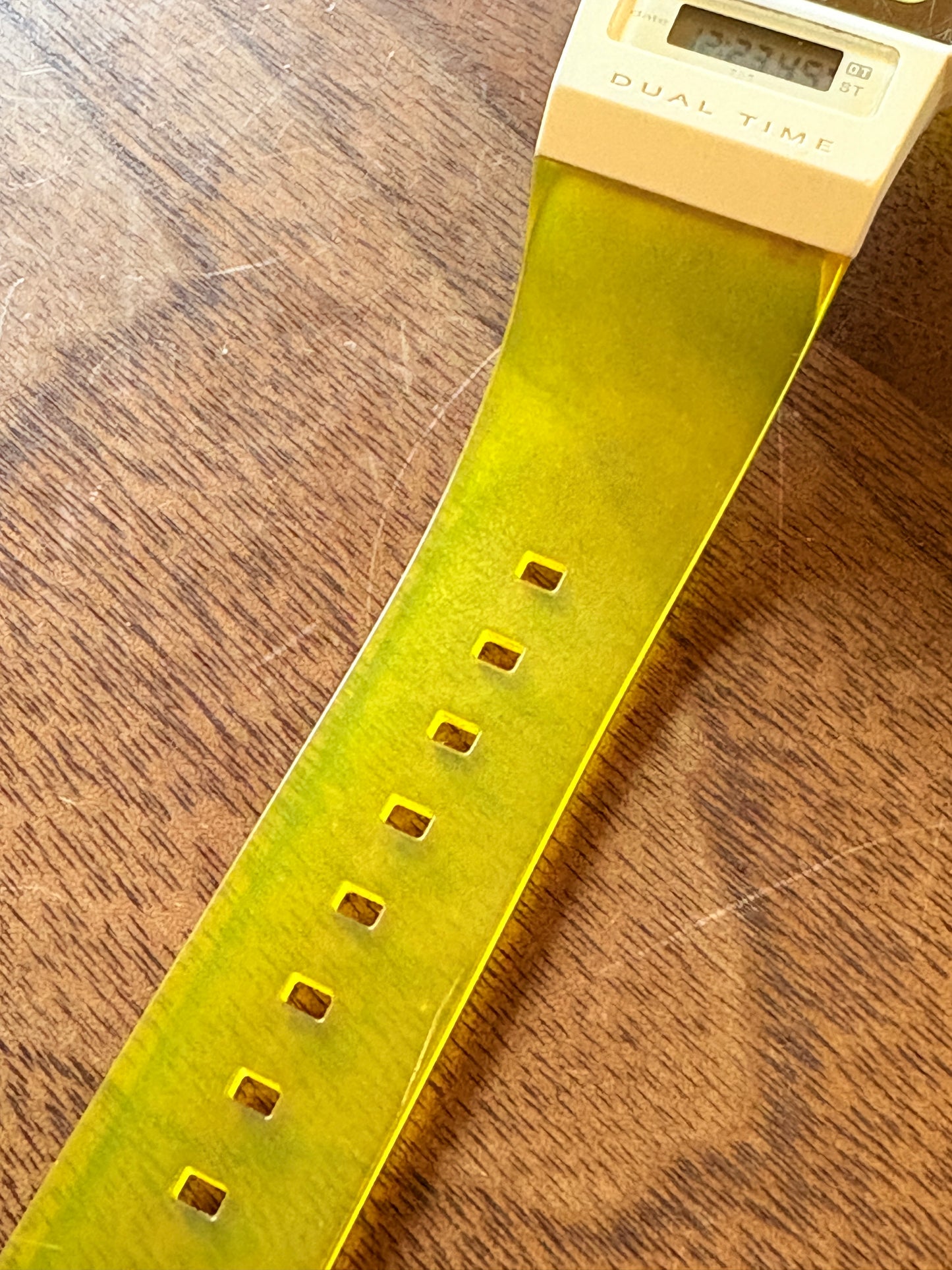 A very very rare vintage 90s casio film watch fs-01