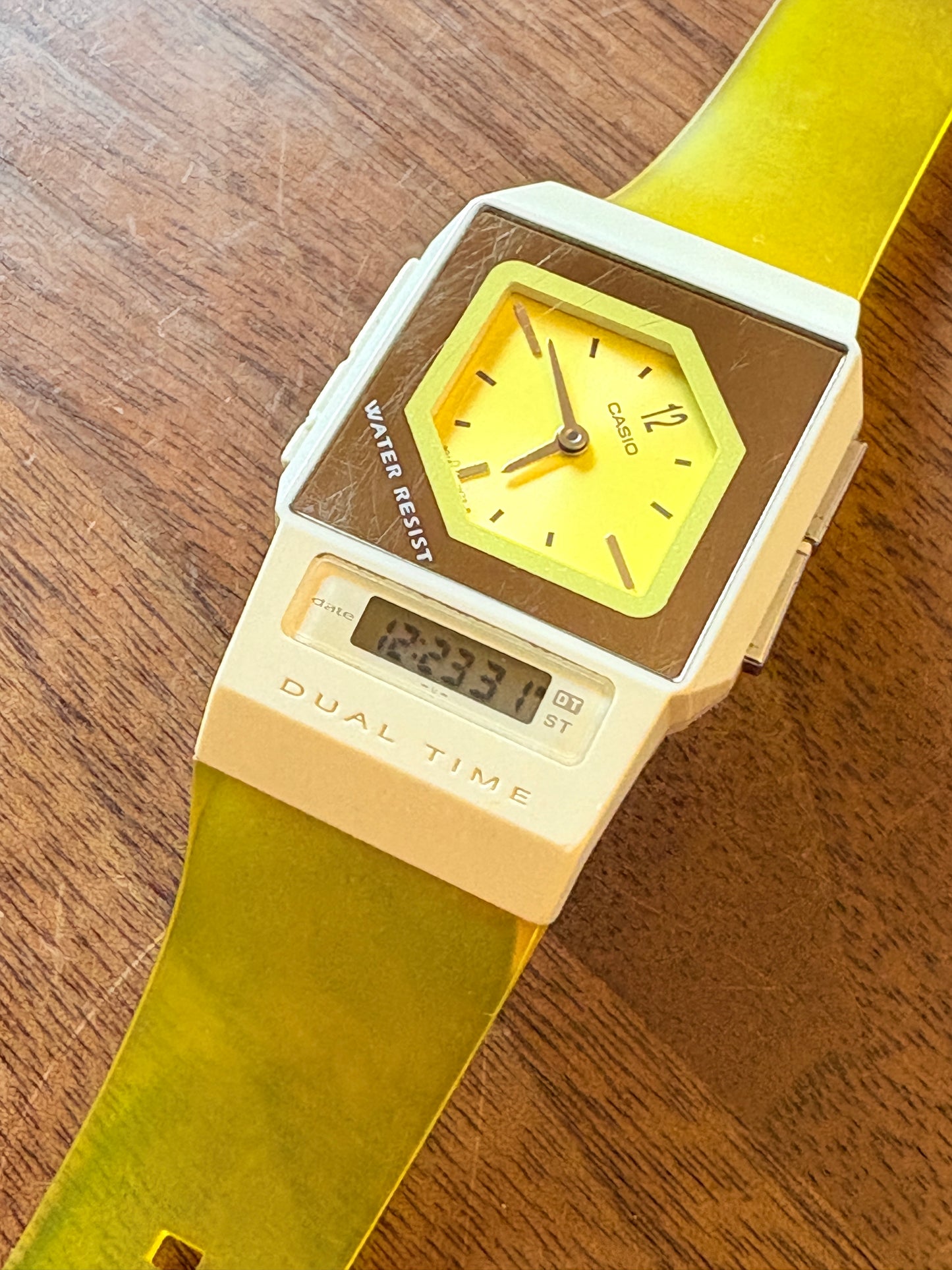 A very very rare vintage 90s casio film watch fs-01