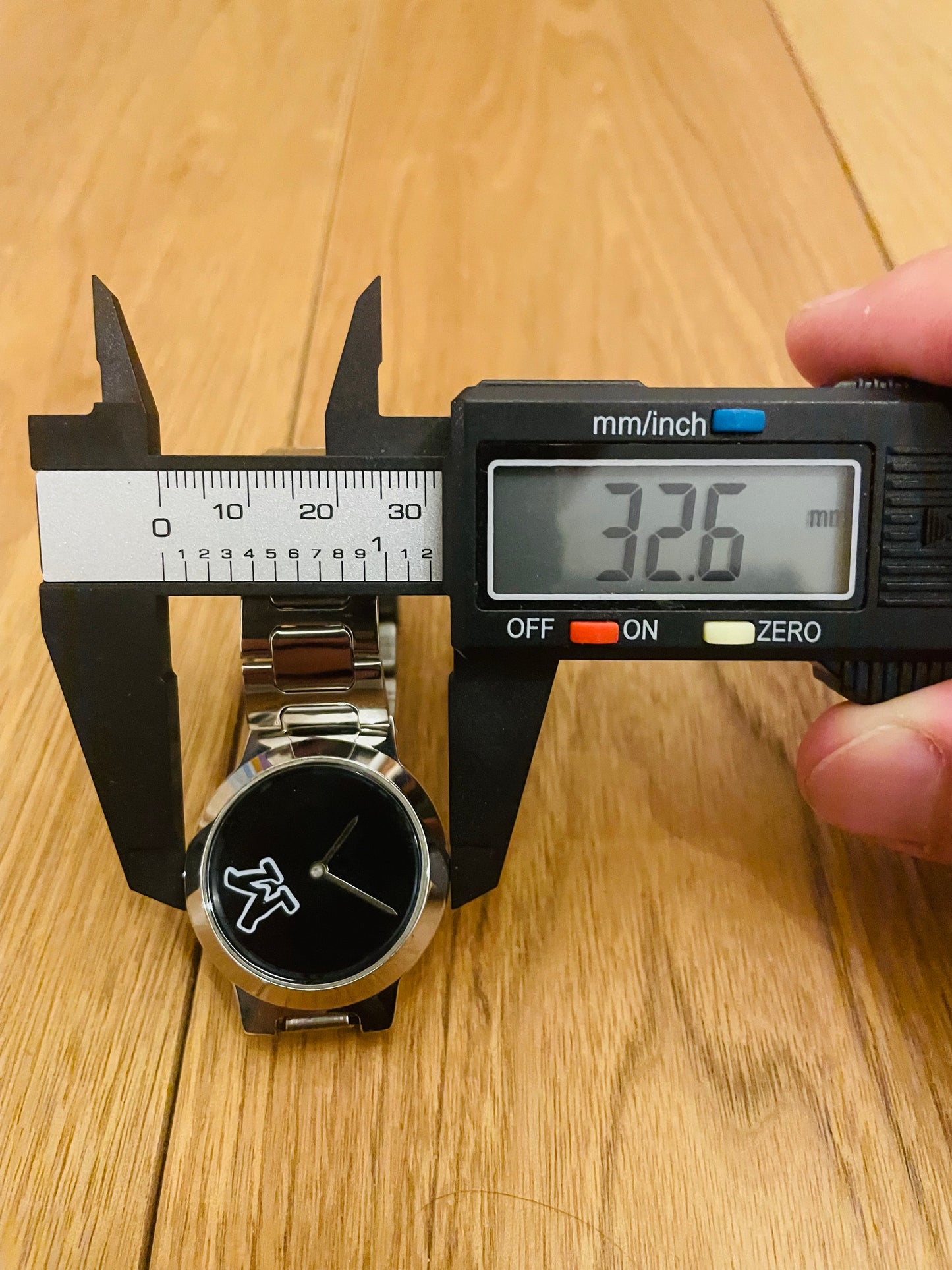 super rare Disney Disappearing Mickey Mouse watch