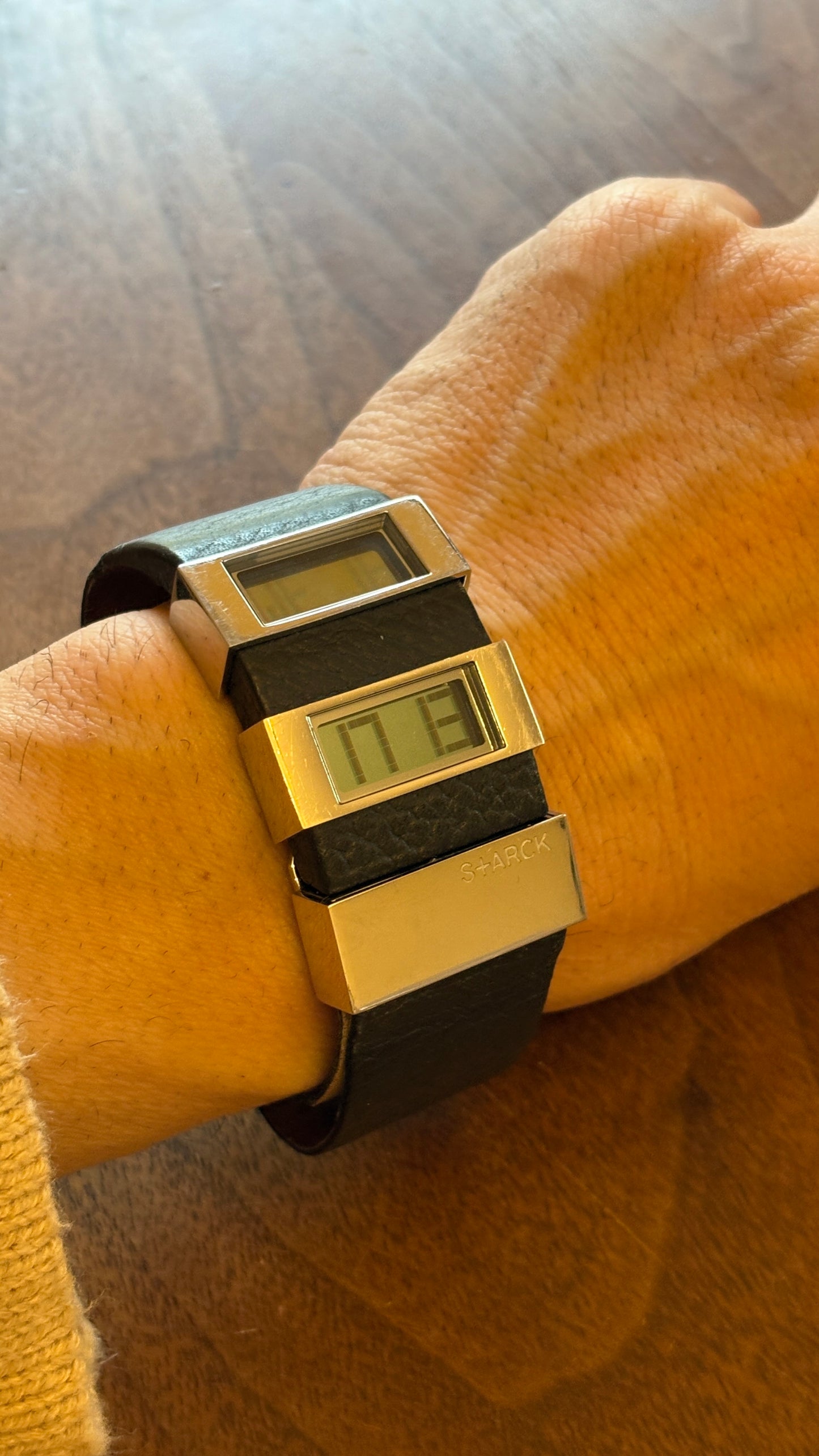 super rare 90s vintage fossile ×Philippe Starck