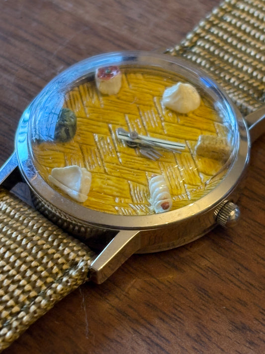 Unused super  rare watch 　Shanghai Tang　Steam basket  watch