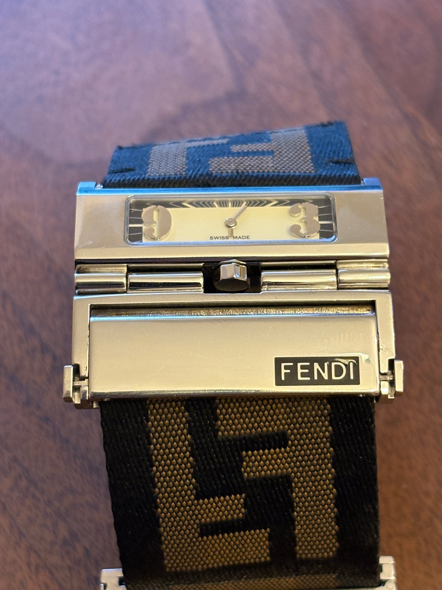 Super rare FENDI BELT WATCH