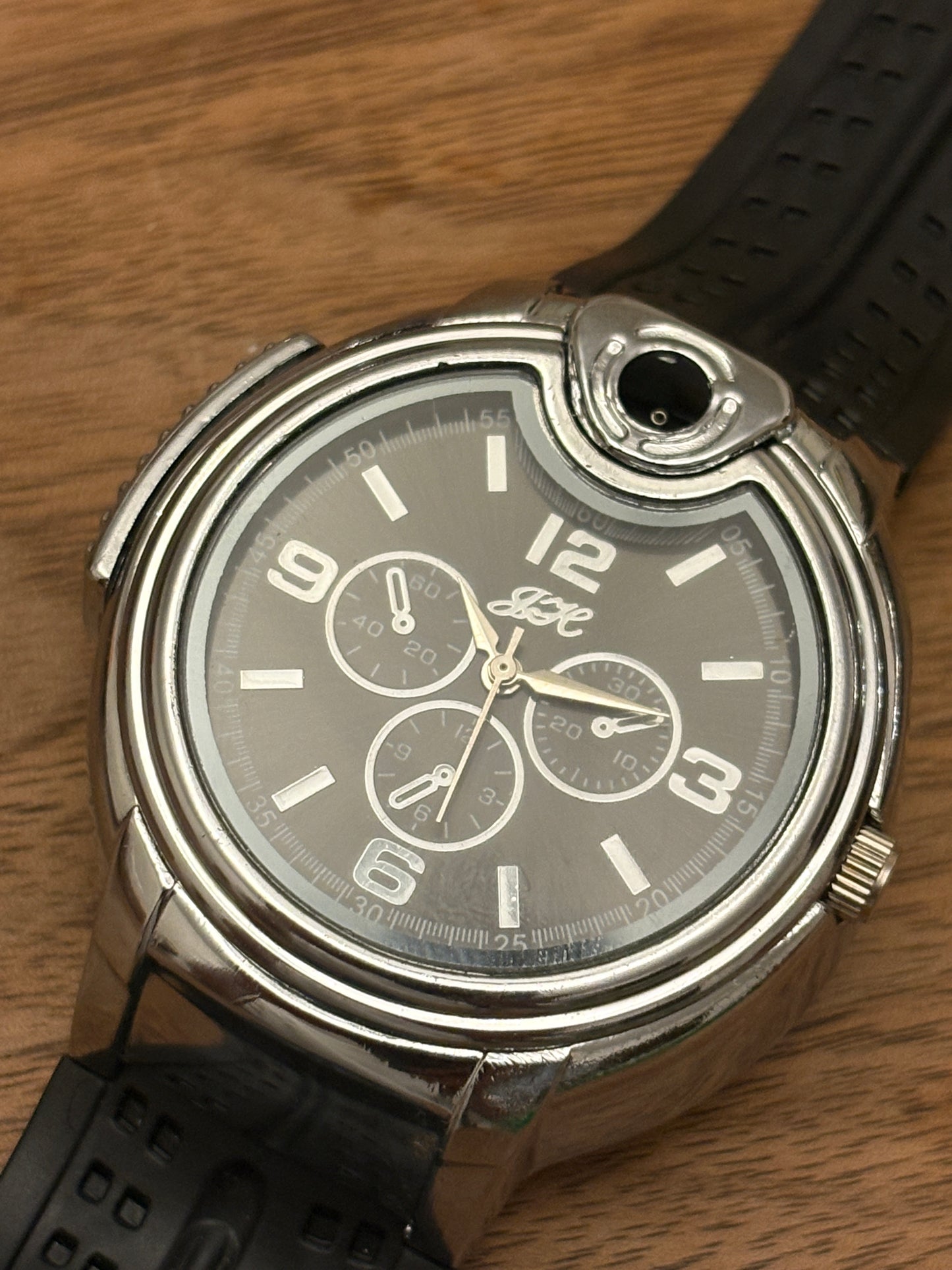 Very rare lighter watch