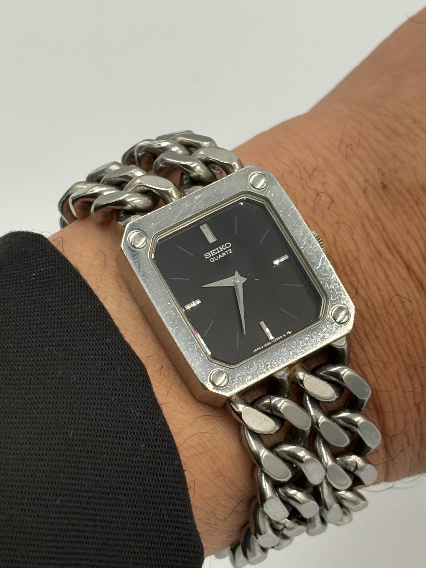 Super rare 80s vintage seiko 1220-5010