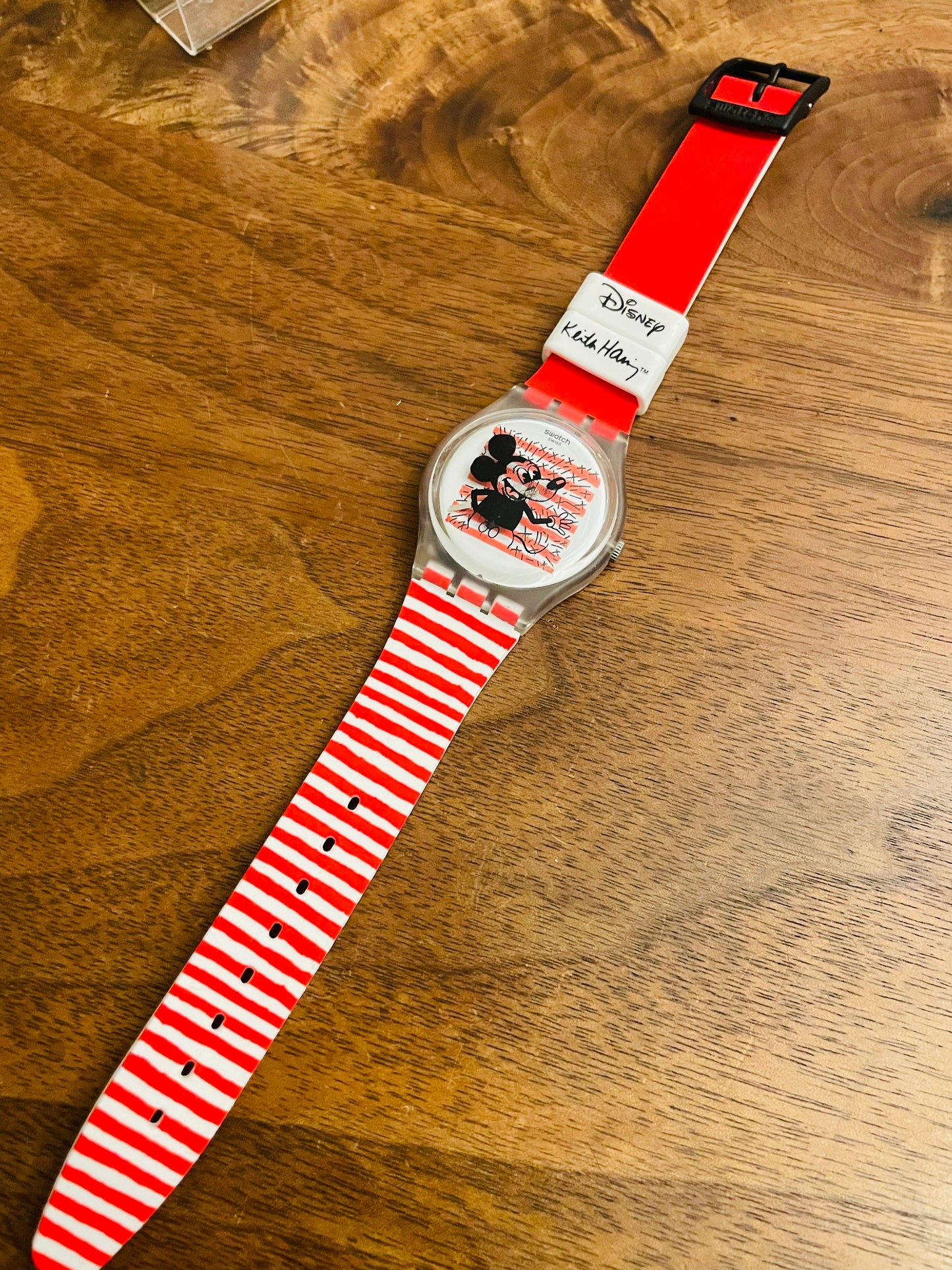 very very rare swatch×Keith Haring× Disney_1