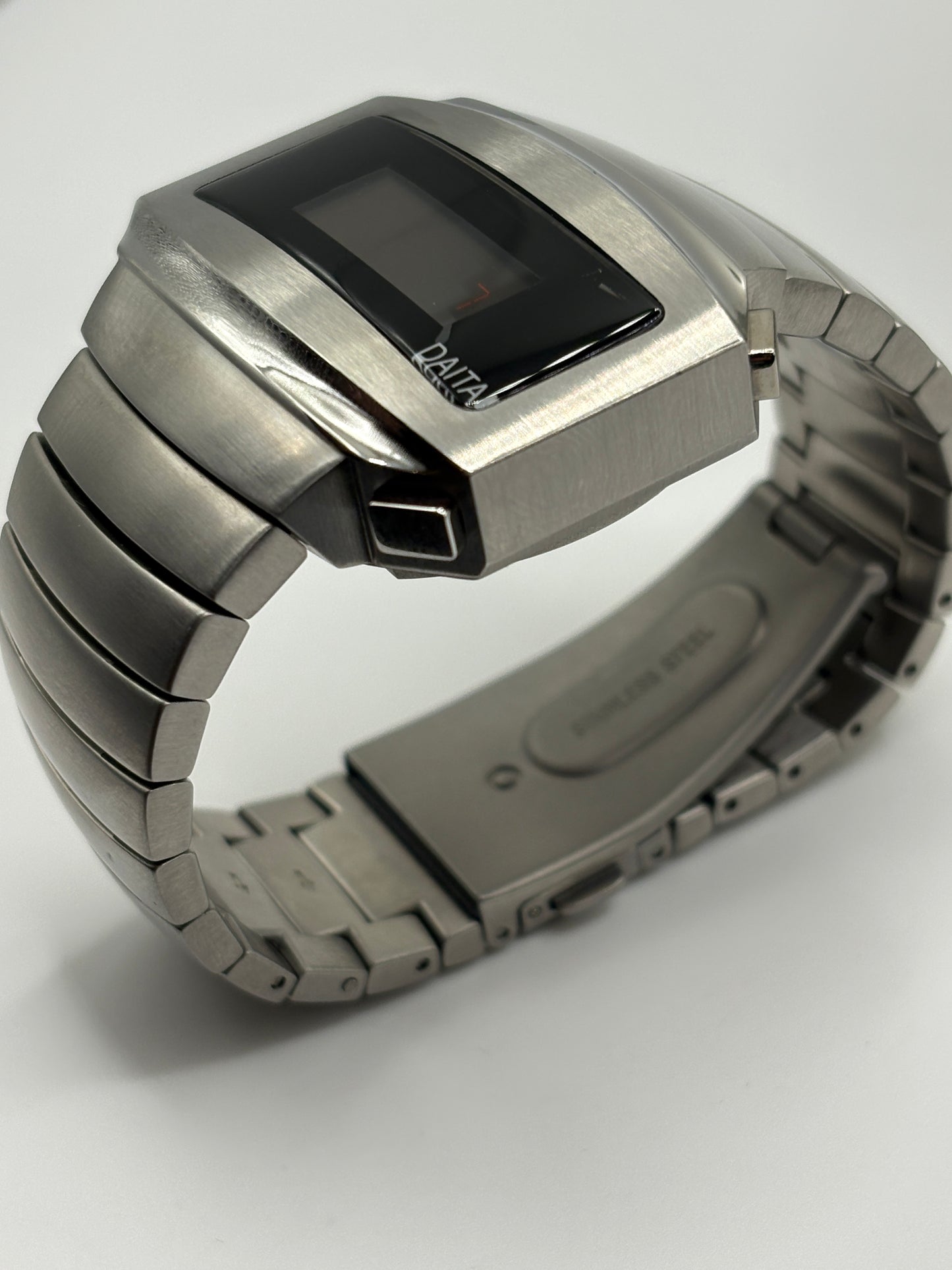 Super  rare ultra daitai watch limlted 500