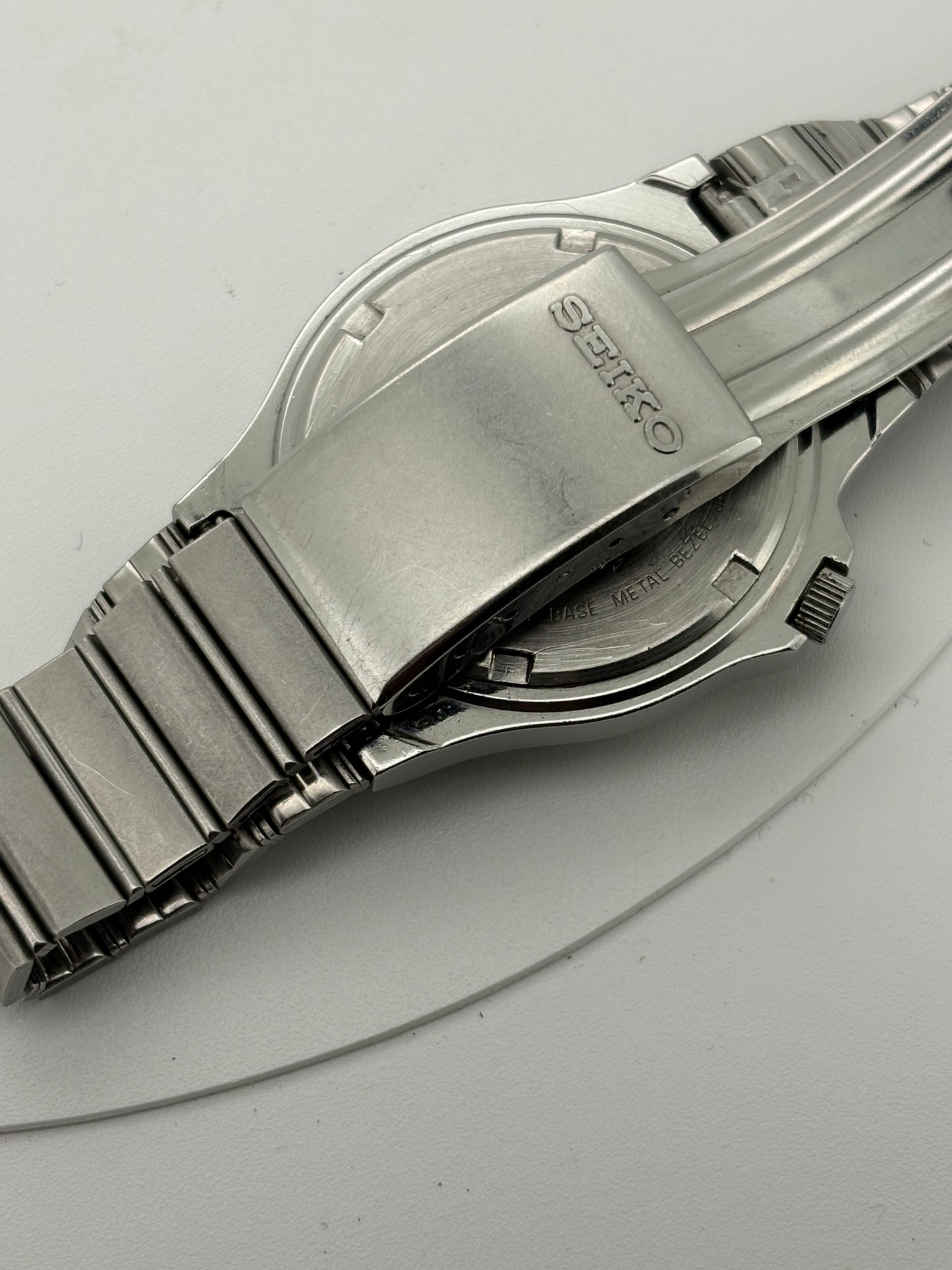 SEIKO 80s vintage 7433-6010