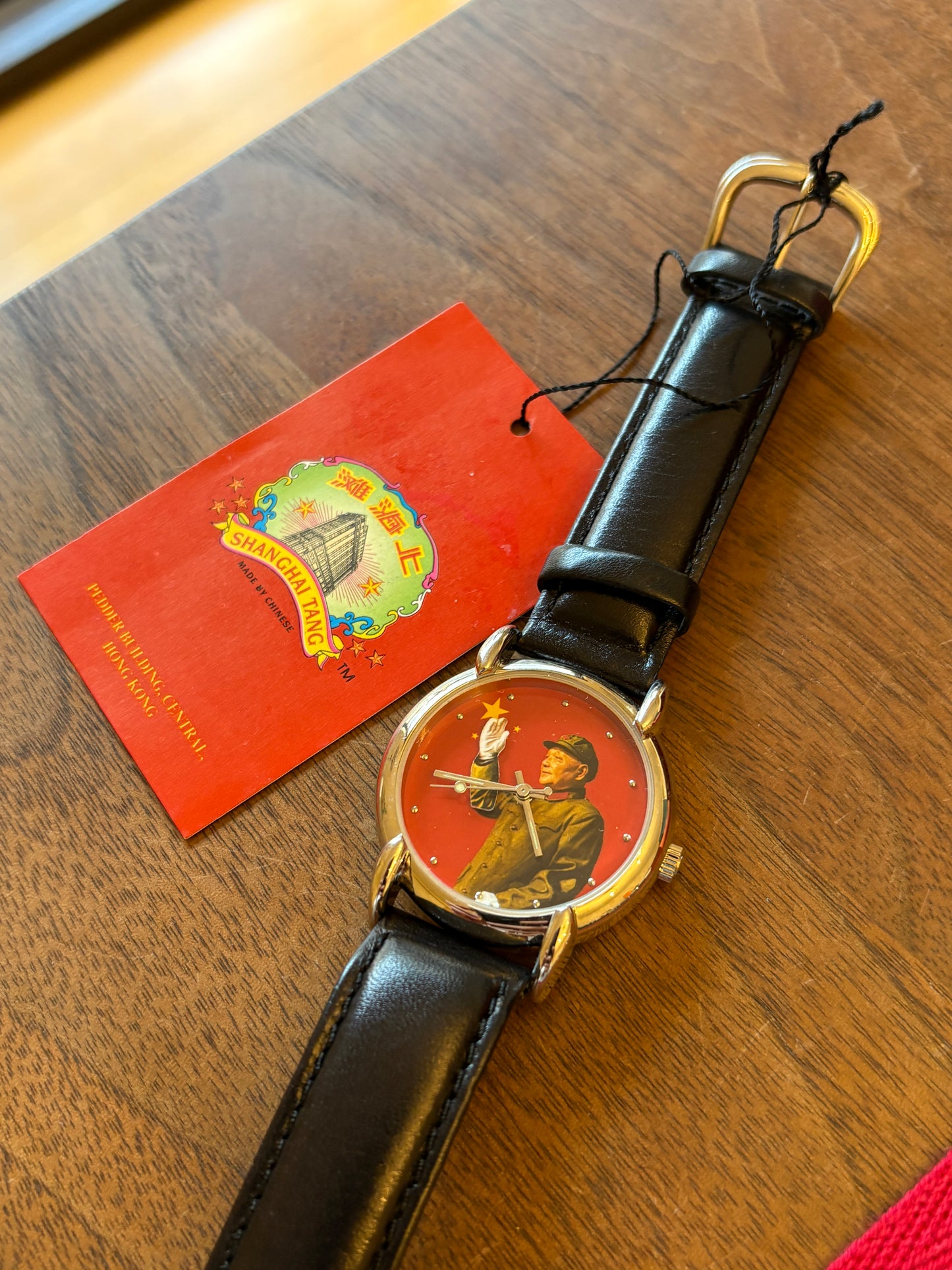 Unused WITH　BOX　 very rare watch Deng Xiaoping waving watch　 Shanghai Tang  Mao Zedong