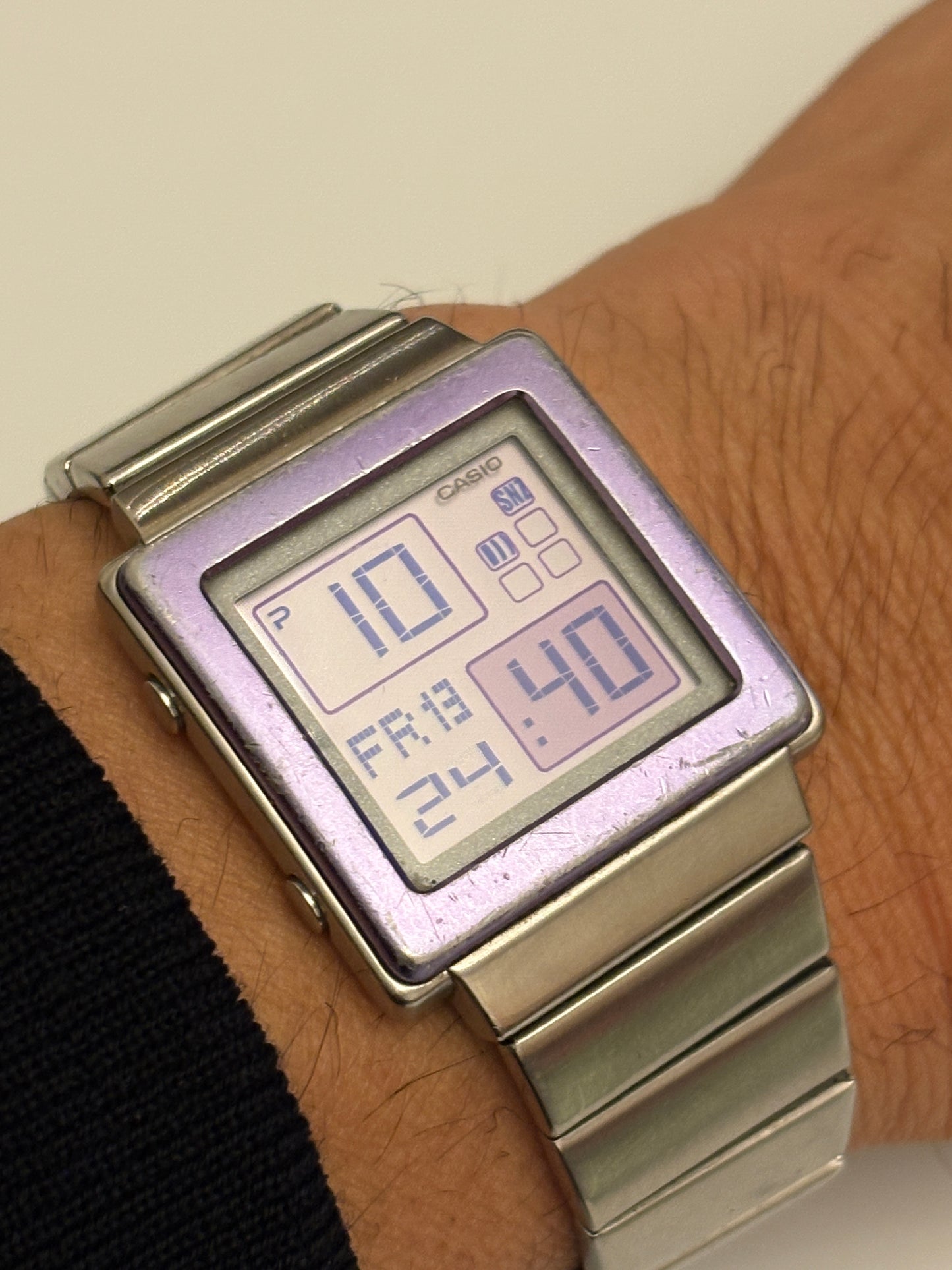 Super rare vintage 90s casio LA-2000