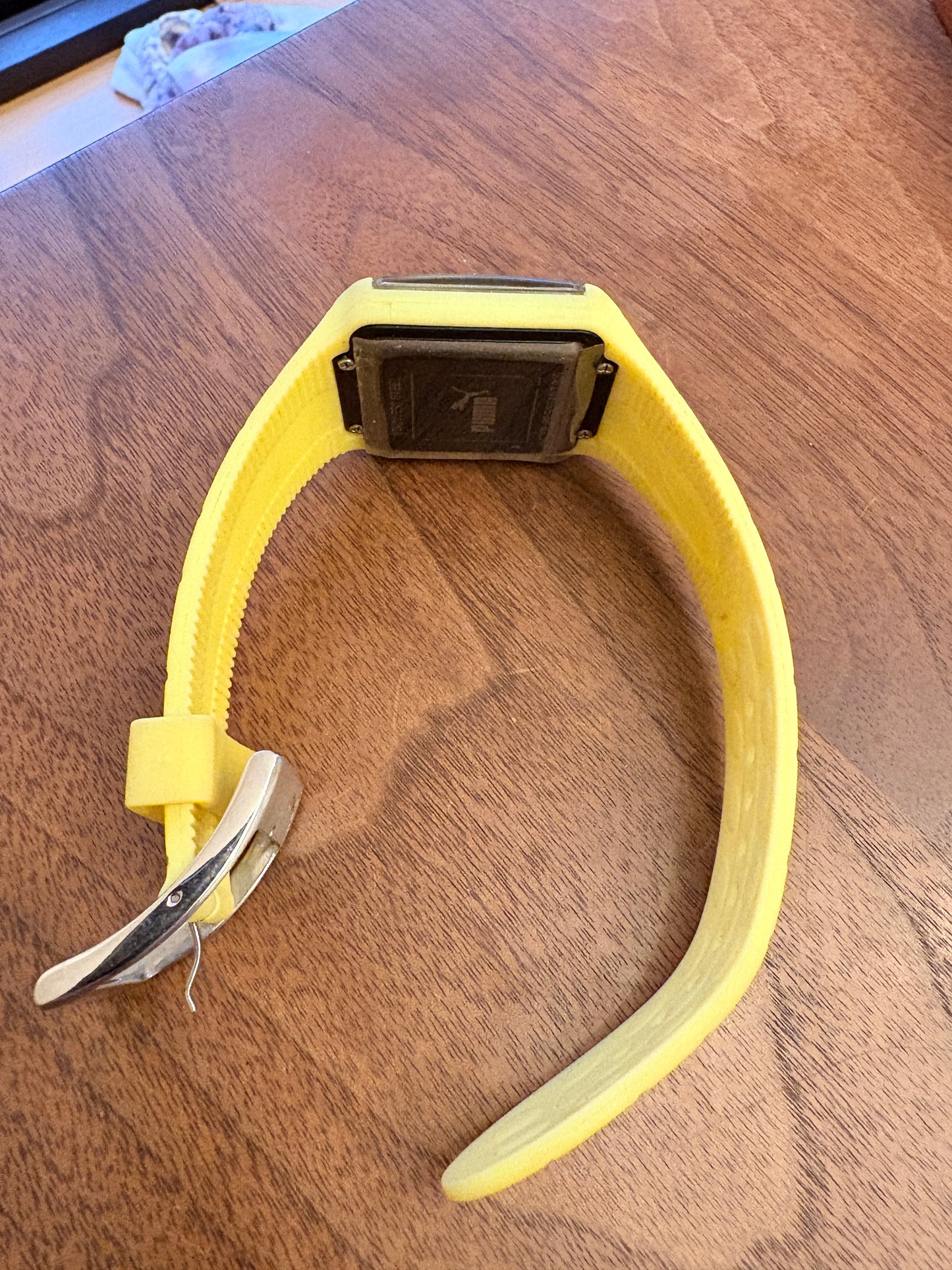 very  rare puma  soccer watch