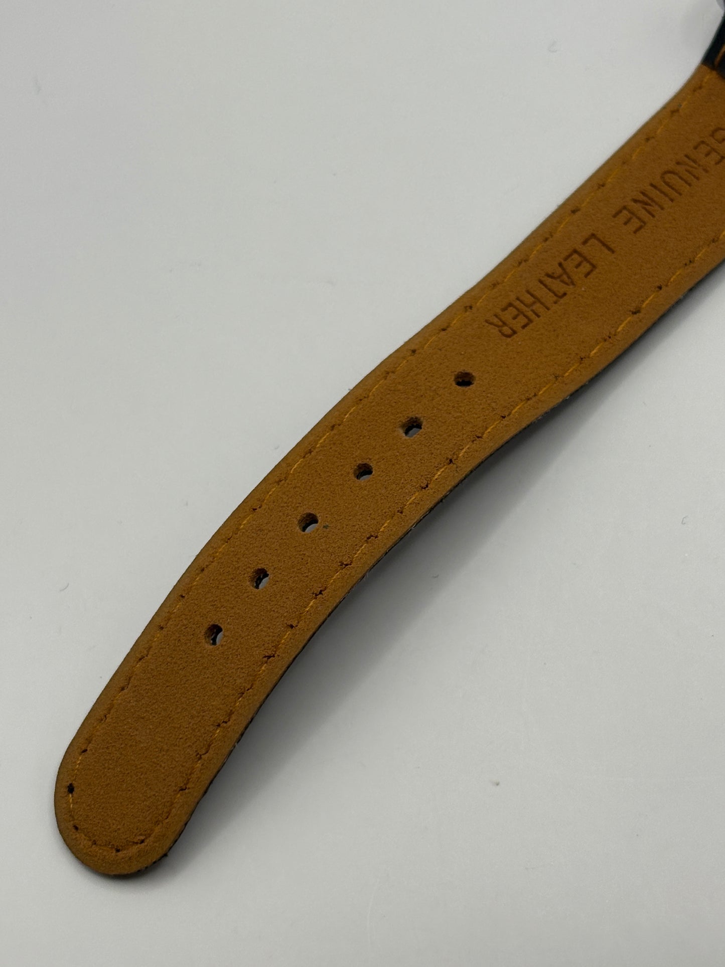 Super rare watch  Mao Zedong waving watch　