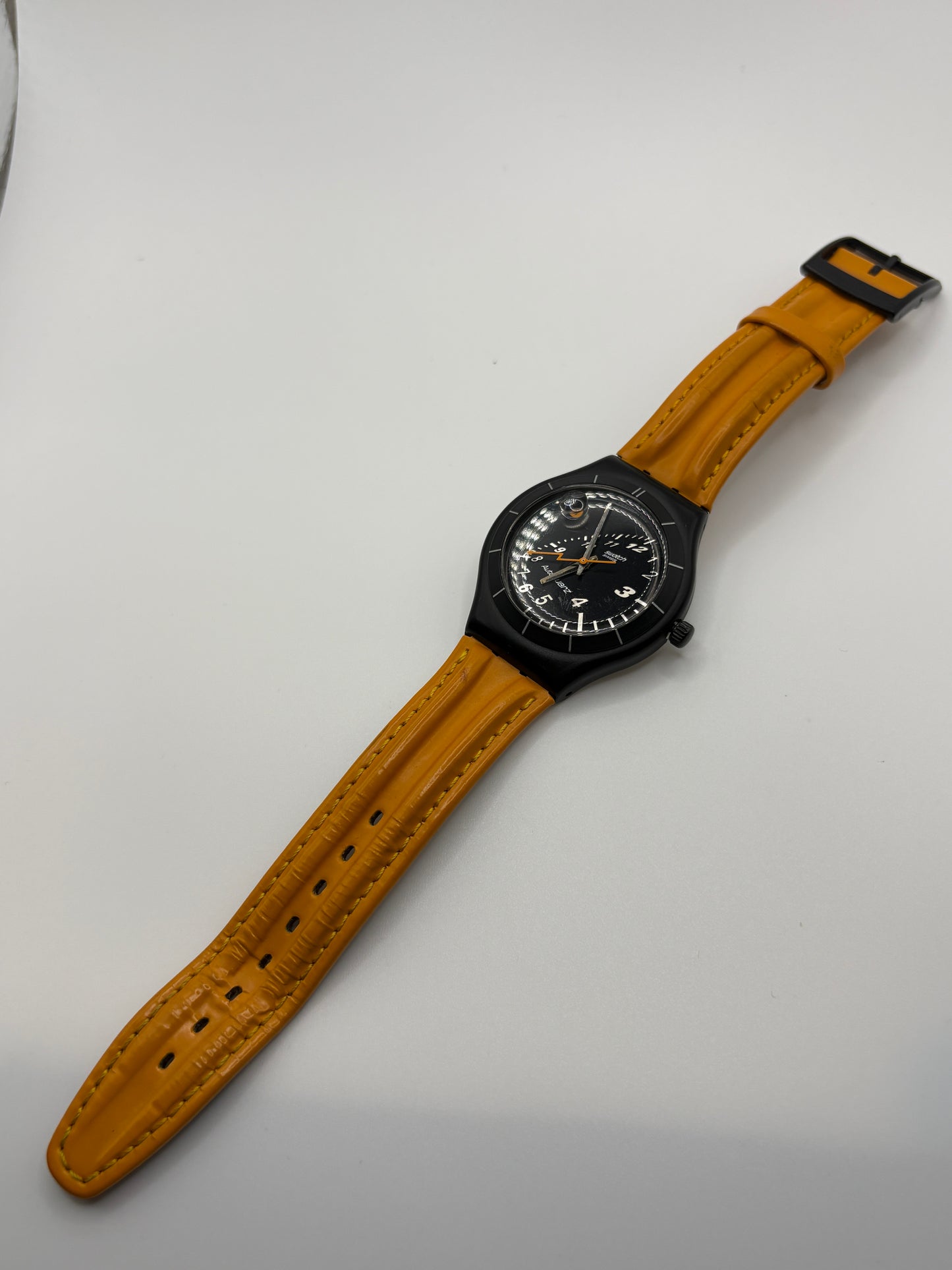 Vrey  rare vintage Swatch Auto quartz