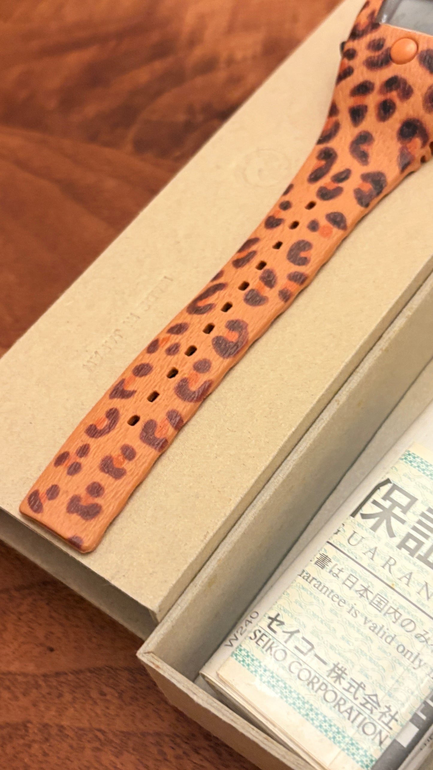 with box Very  rare vintage seiko×zucca safari zoo