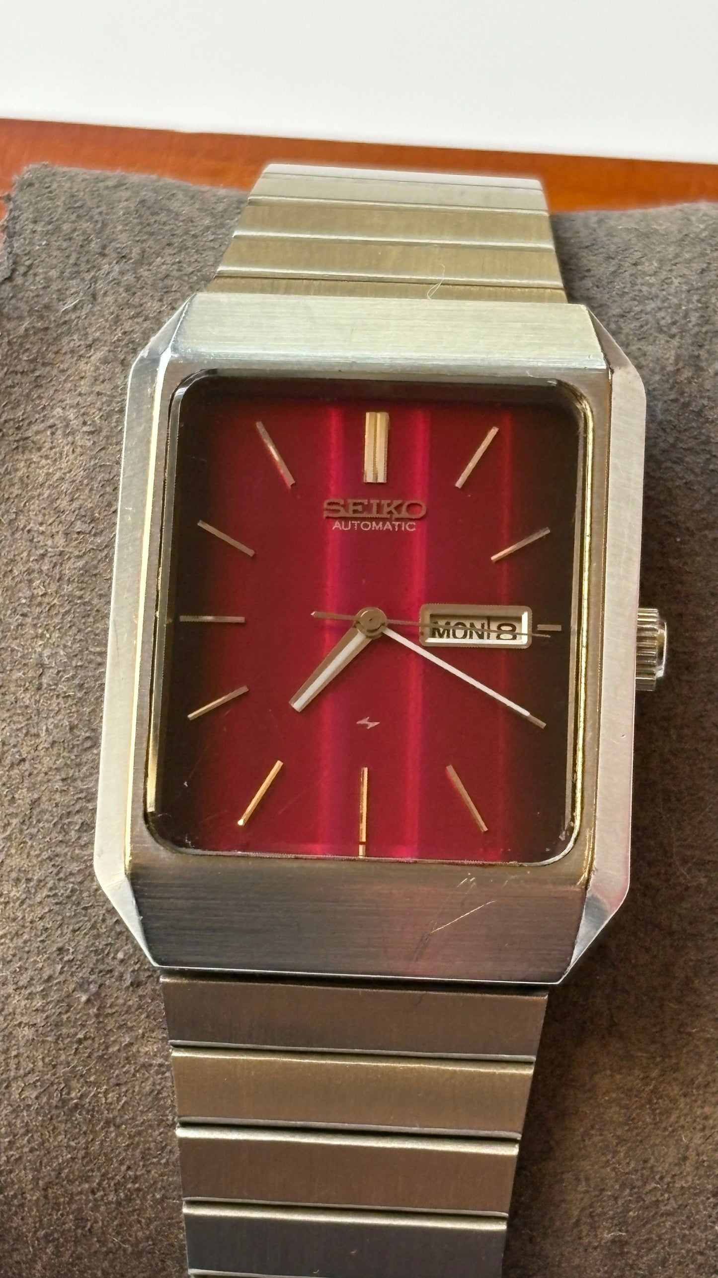 Super rare 70s vintage 2406-3020