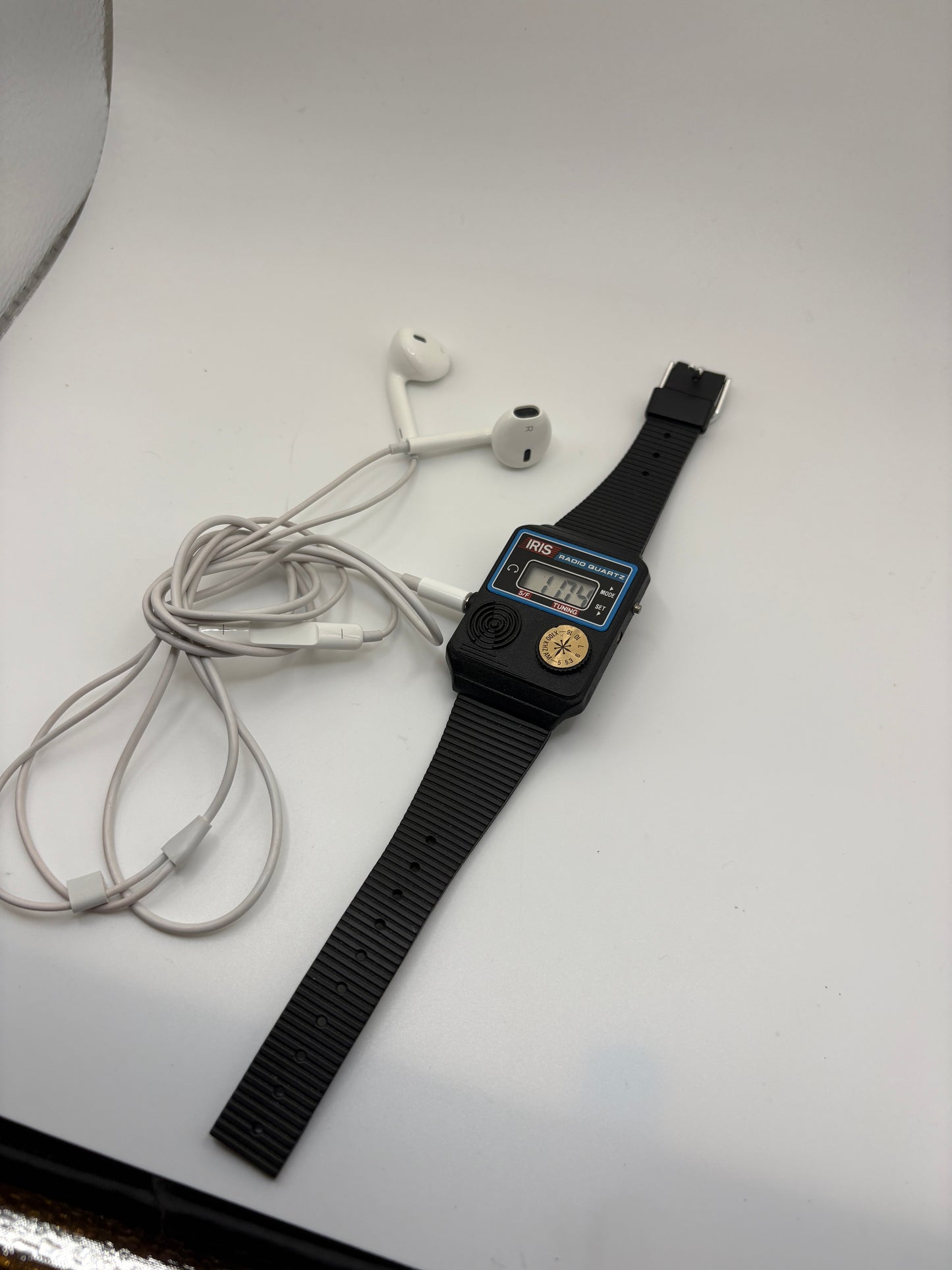 Super rare 80s radio watch