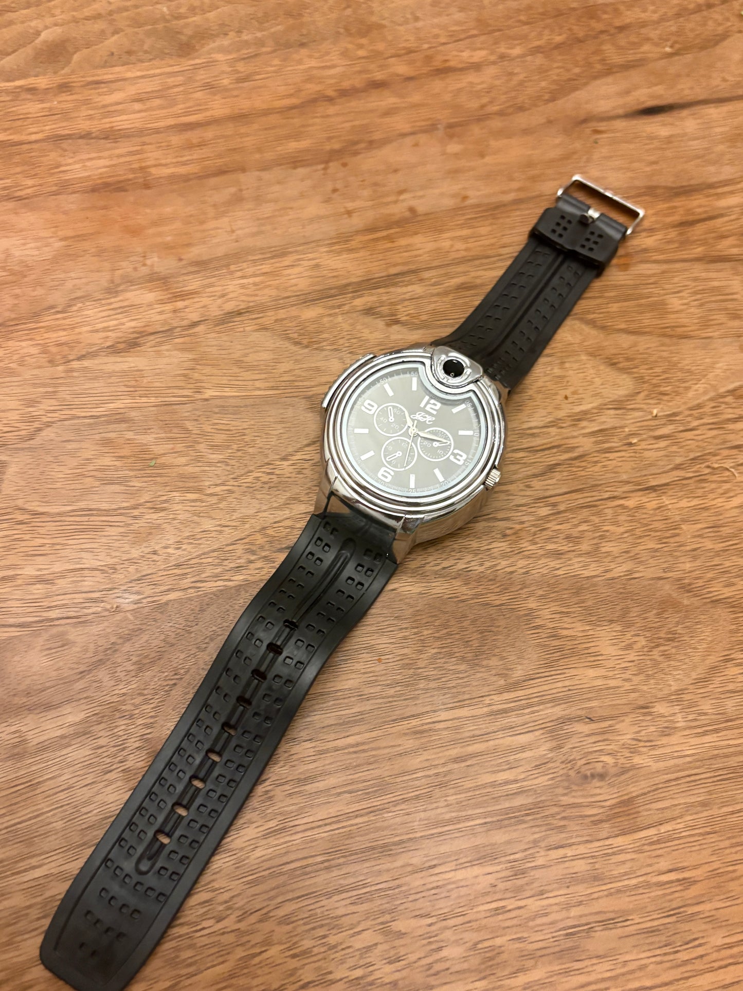 Very rare lighter watch