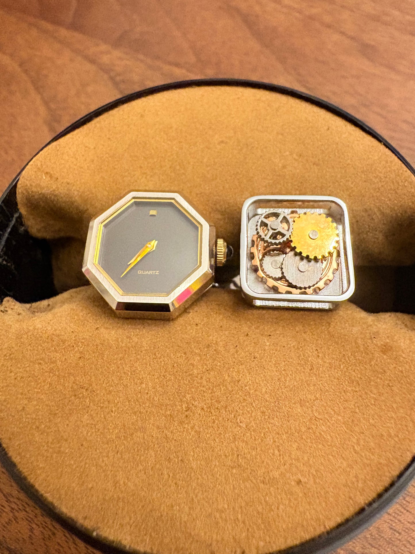 super rare vintage TATEOSSIAN Cufflinks watch