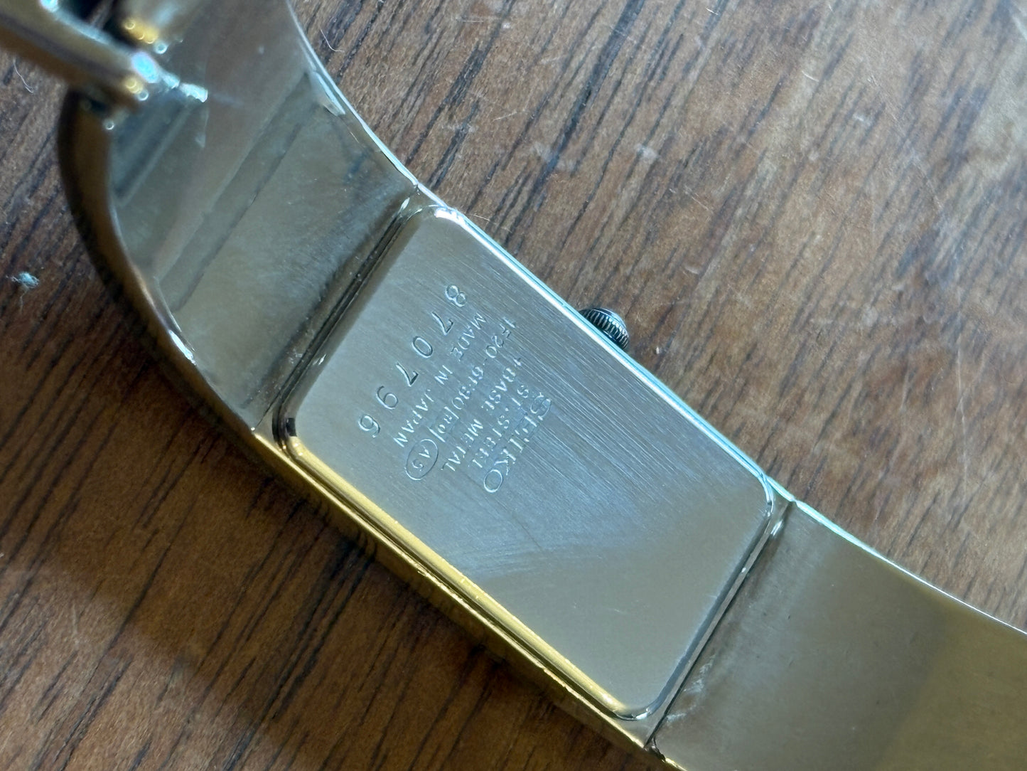 Super rare  80s Seiko 1F20-6F80