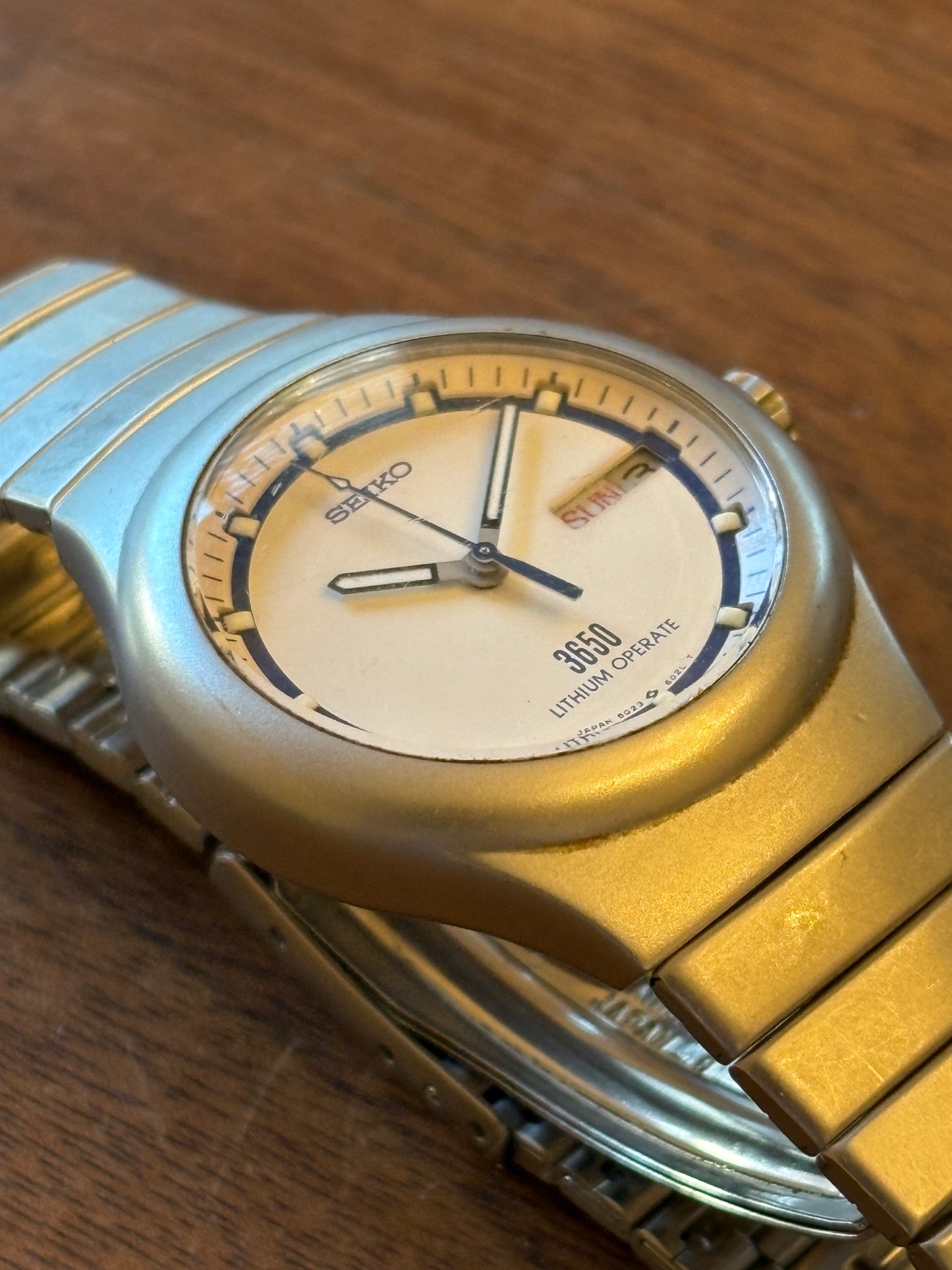 Special rare SEIKO 80s VINTAGE  5G23-06020