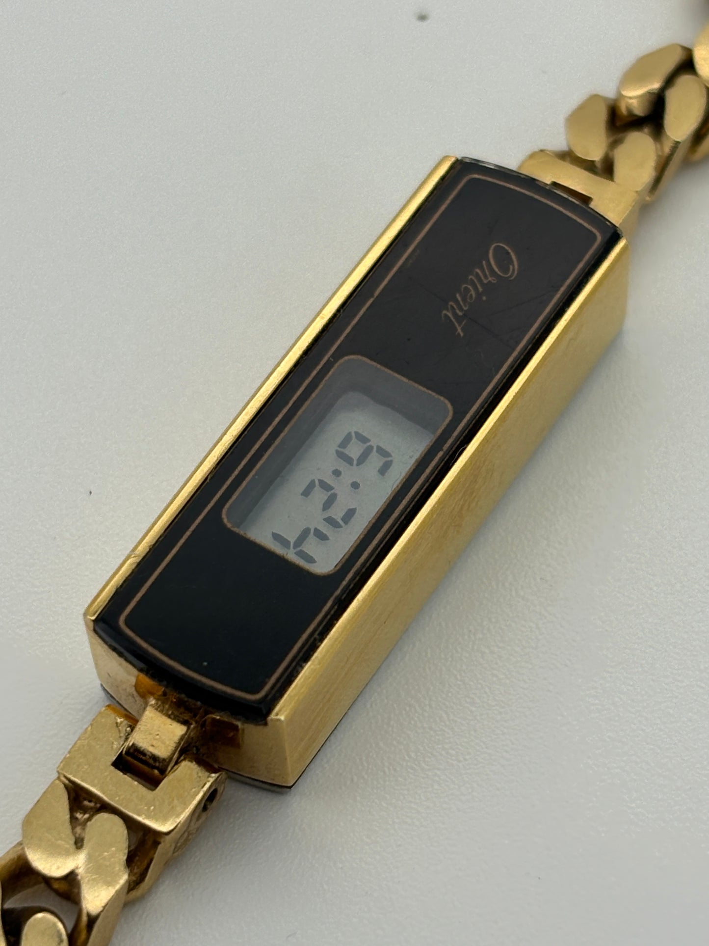 70s    ORIENT    MA732405-10