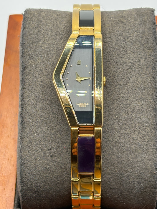 Super rare 80s vintage  SEIKO LASSALE Half Moon1E20-3B60