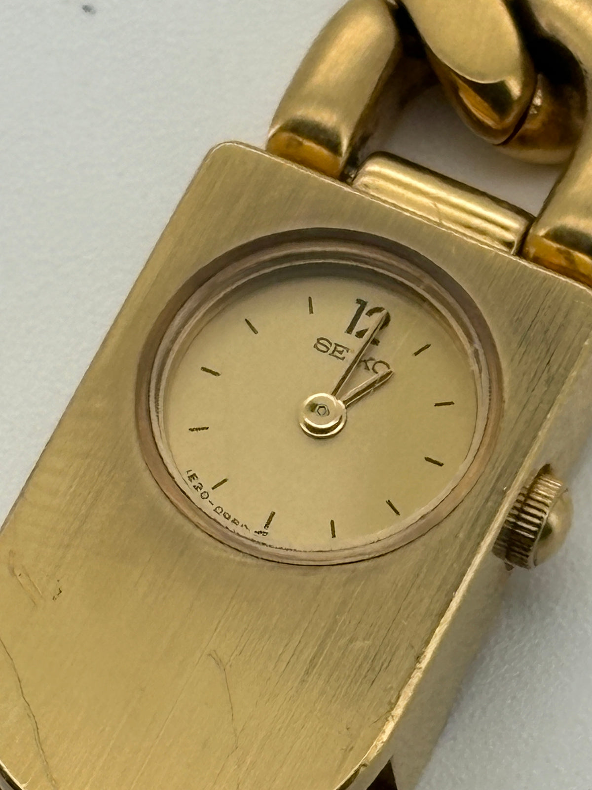 SEIKO  1986s vintage 1E20-0340