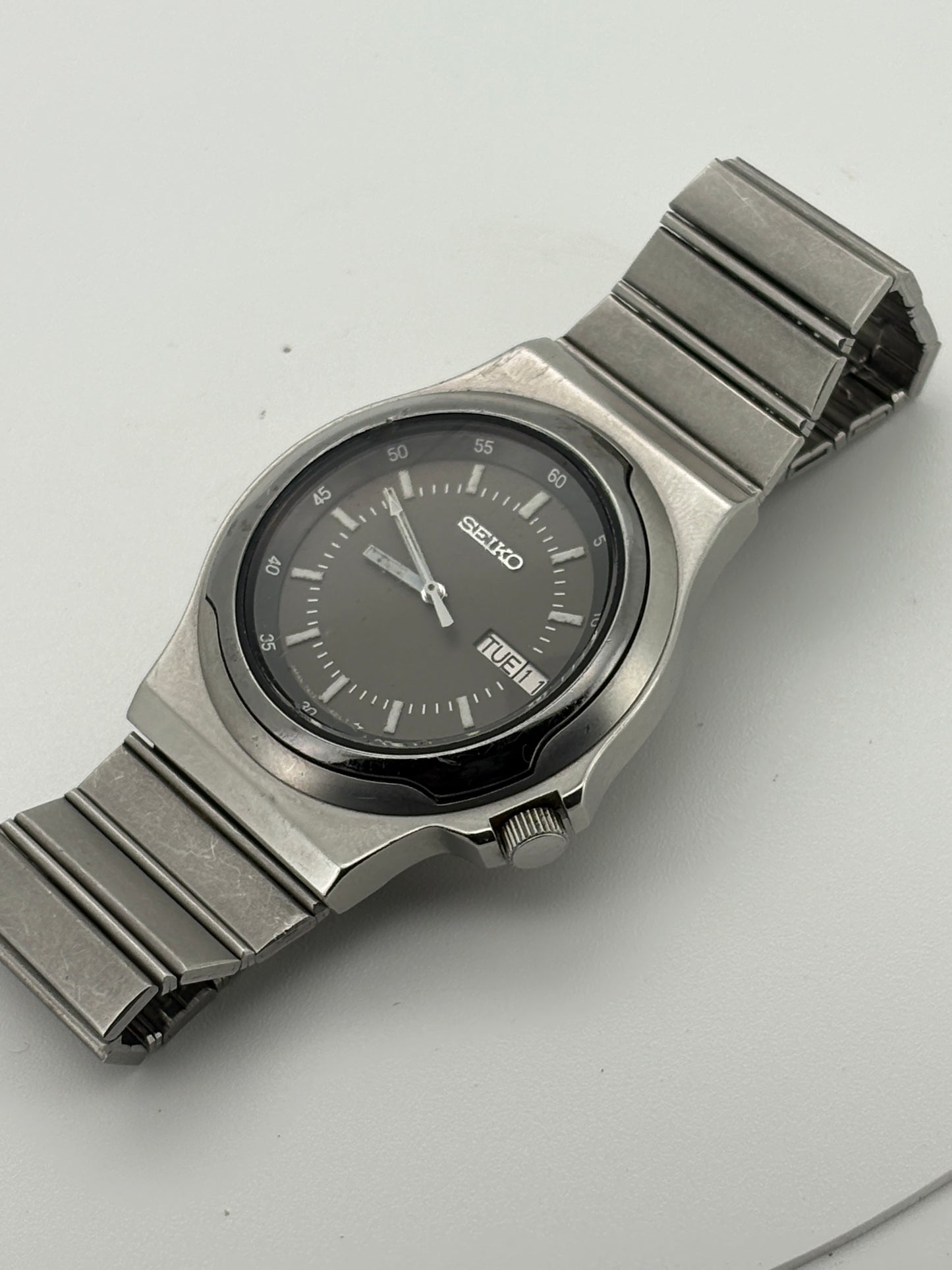 SEIKO 80s vintage 7433-6010