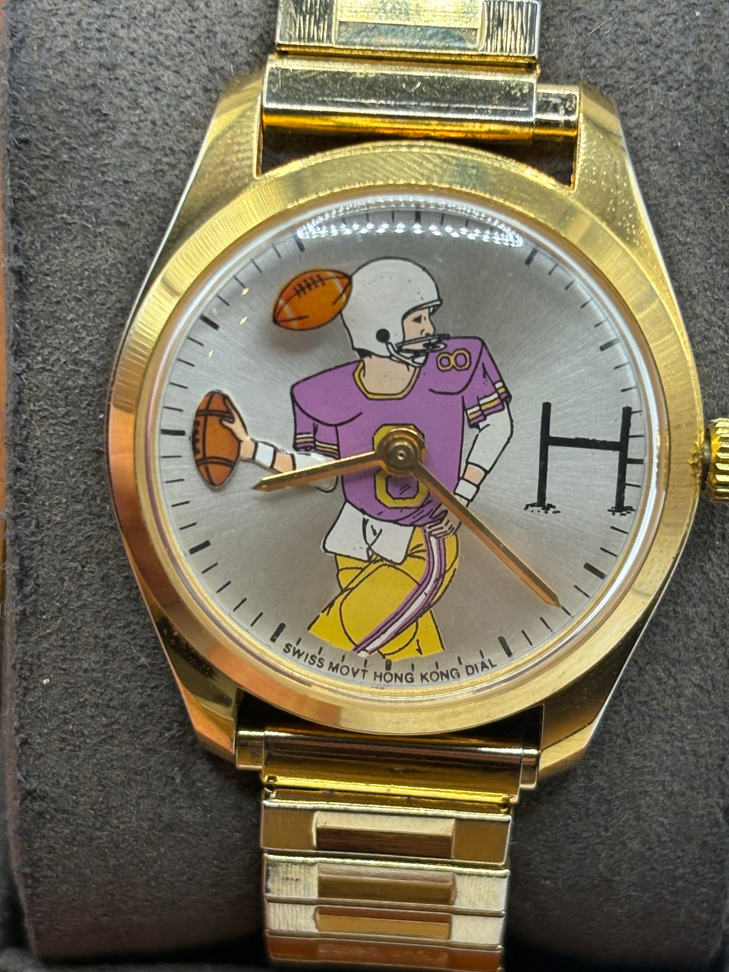 Super rare 70s Rugby-themed manual-wind watch