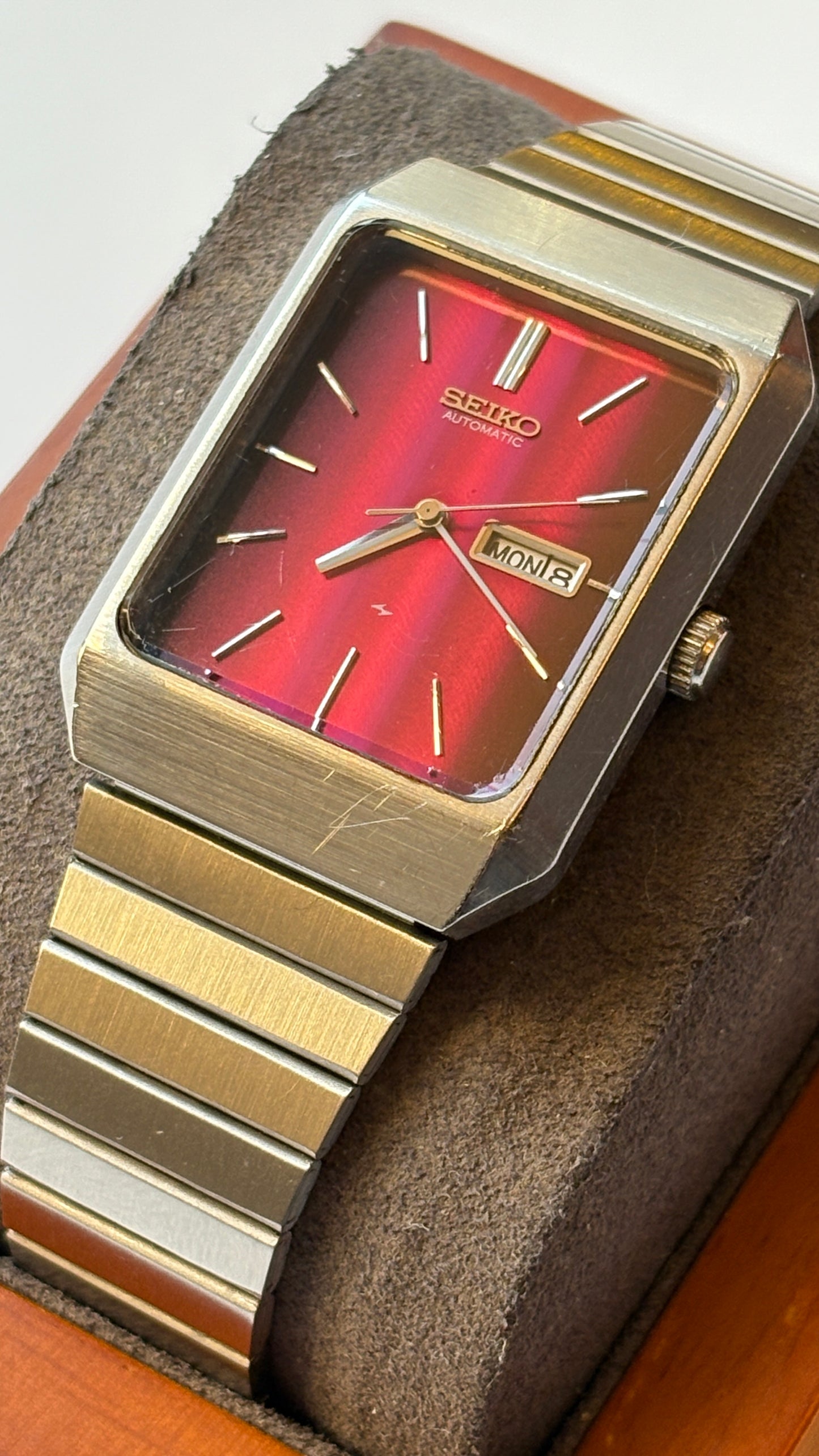 Super rare 70s vintage 2406-3020