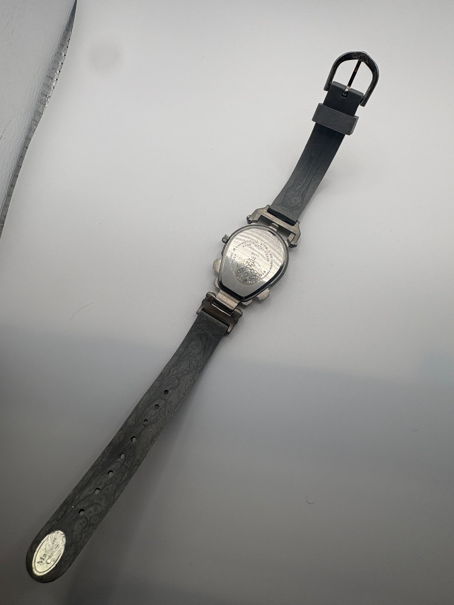 1  Super rare 90s Star Wars C-3PO watch