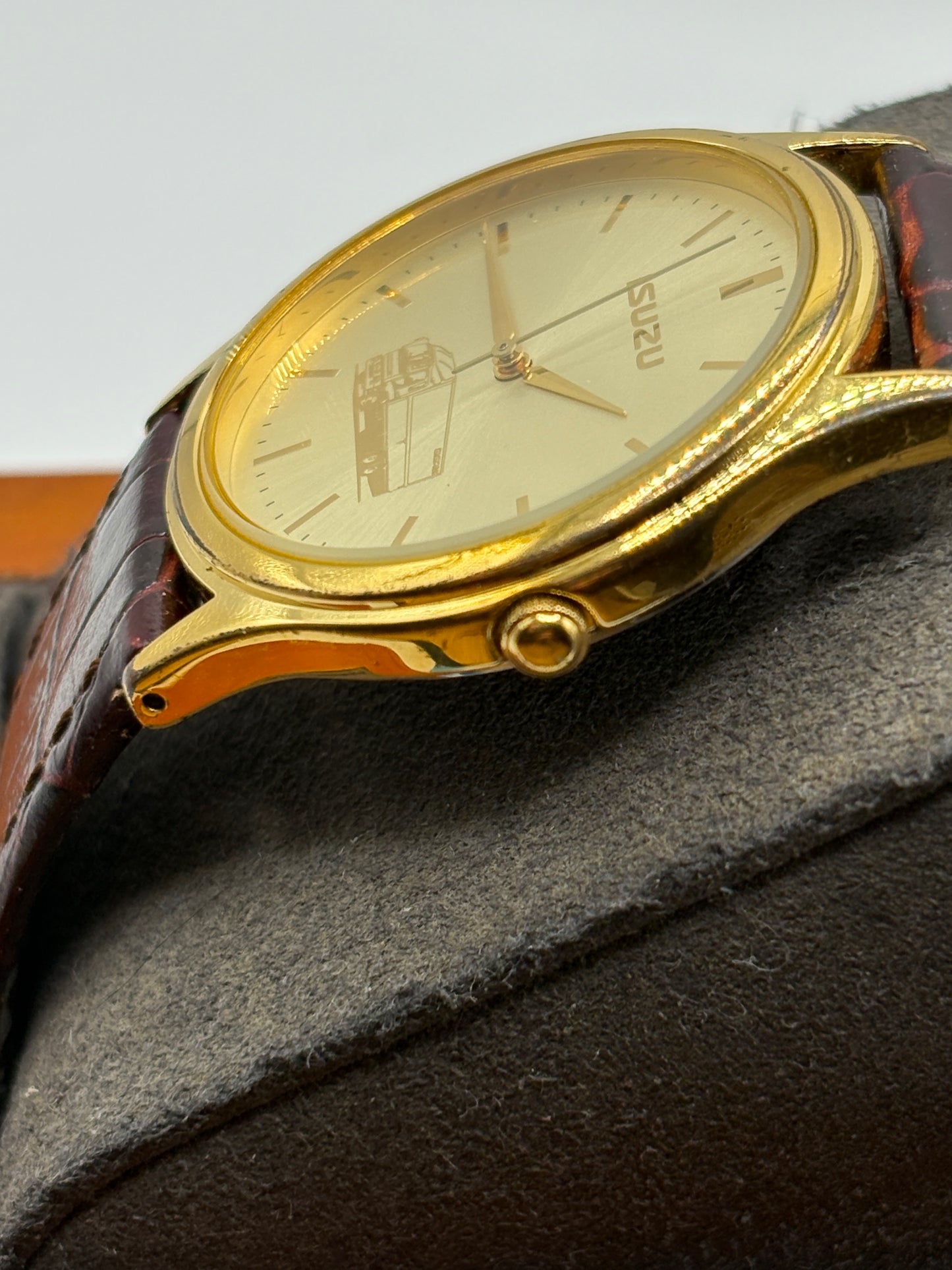 Super rare 90s vintage SEIKO × ISUZU     Y136-6C90