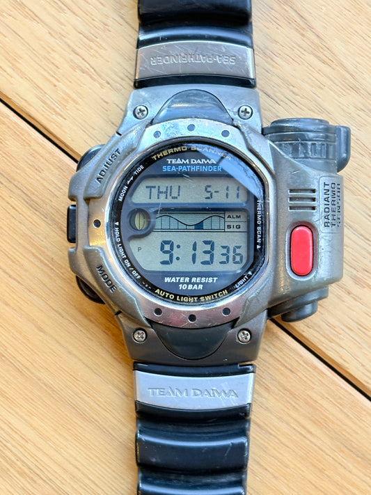 ultra  RARE Vintage 90's Casio  ×Team Daiwa PROTREK SPF-10