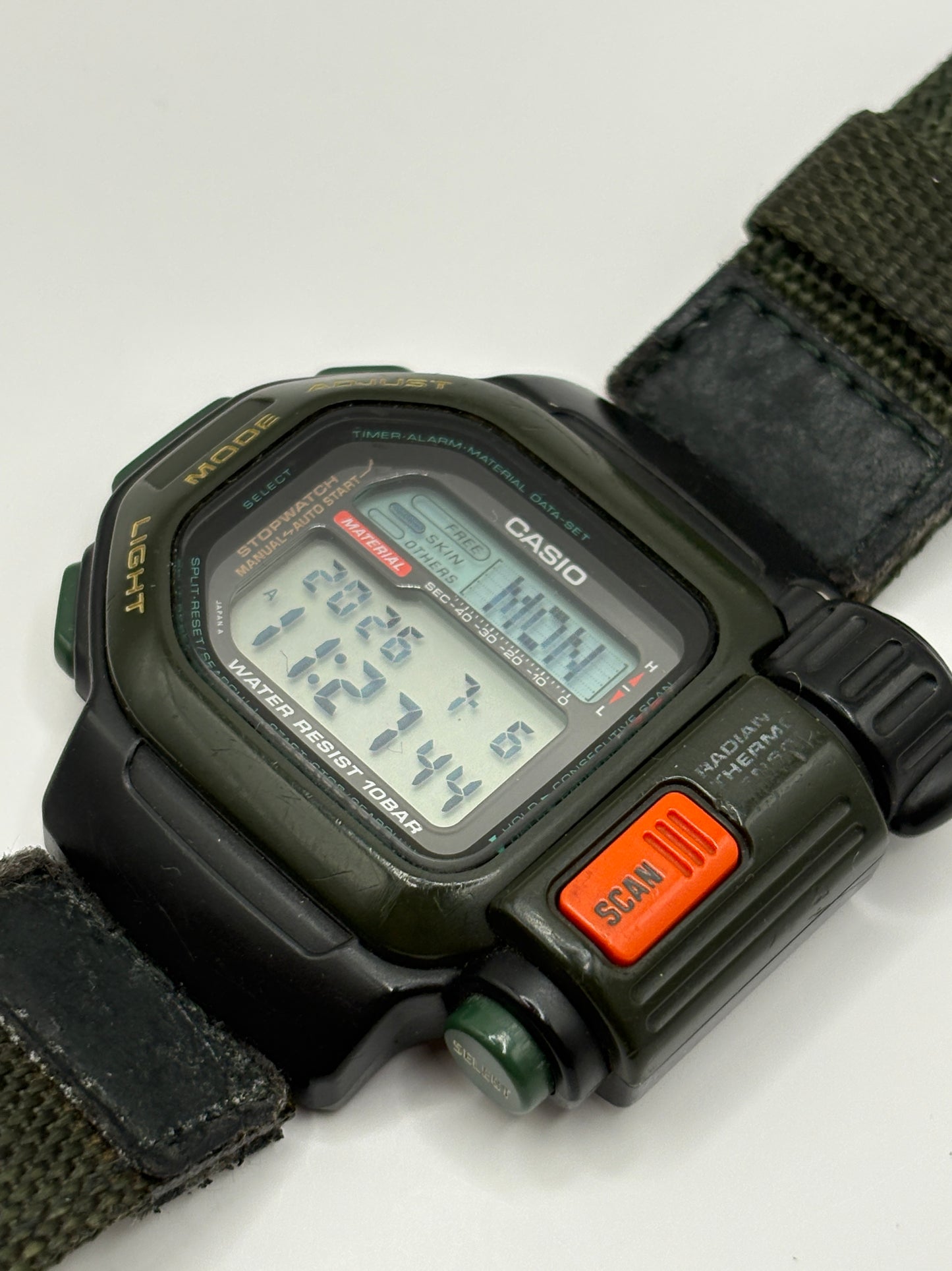 Ultra  rare  vintage 90s casio TSR-110