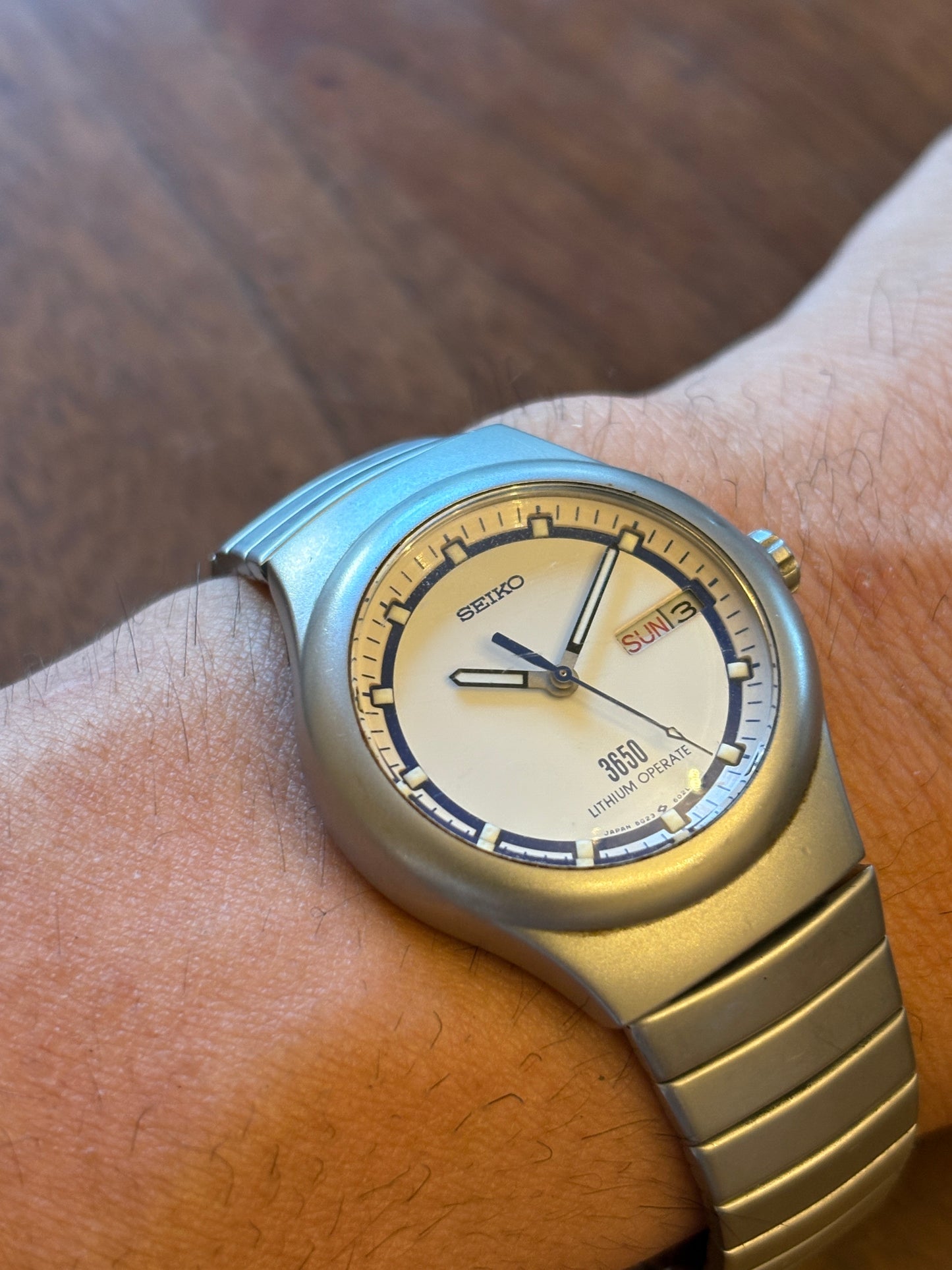 Special rare SEIKO 80s VINTAGE  5G23-06020