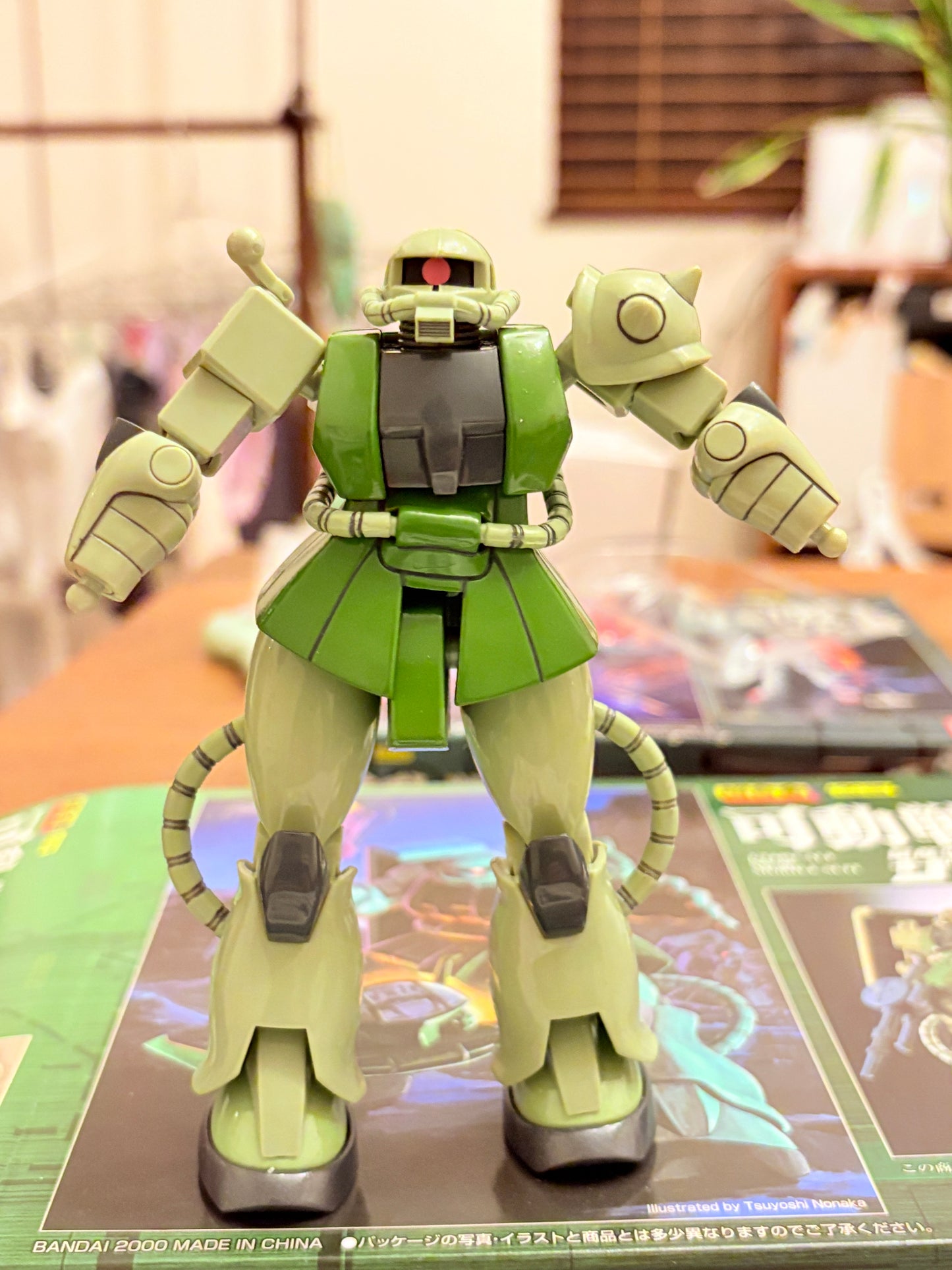 super rare vintage 2000s  BANDAI ZAKU