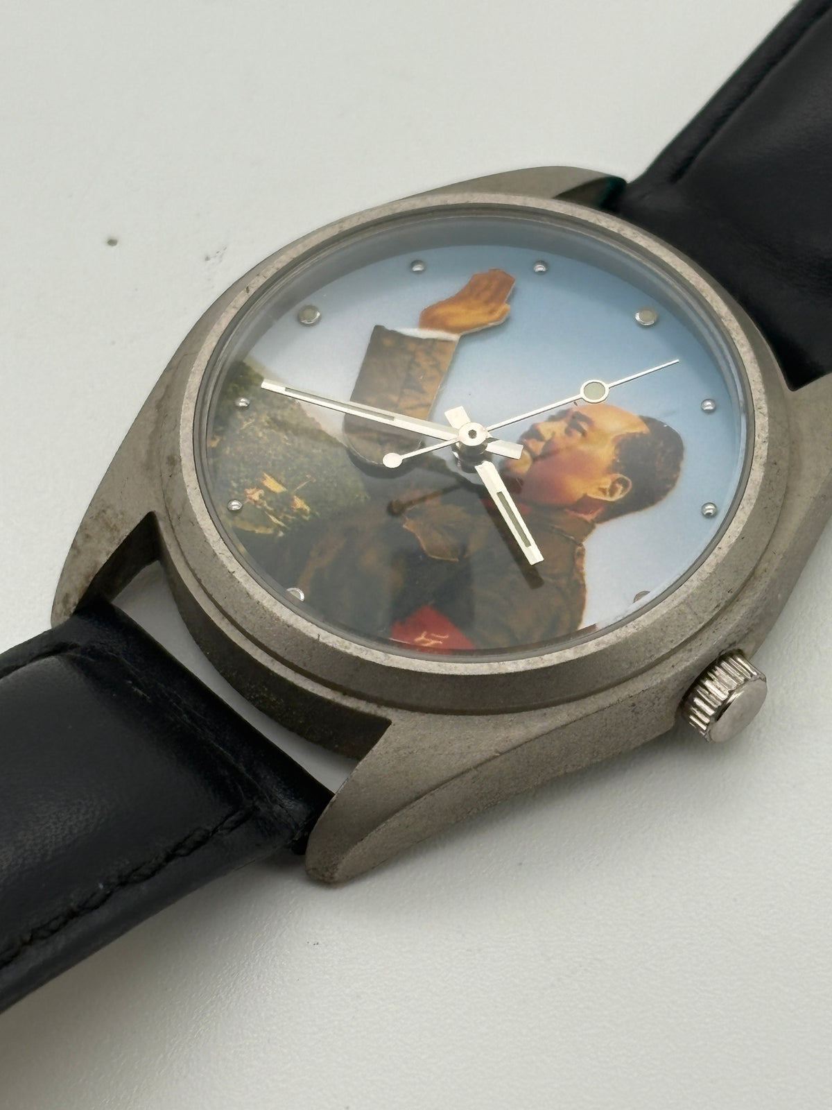 Shanghai Tang Mao Zedong waving watch　
