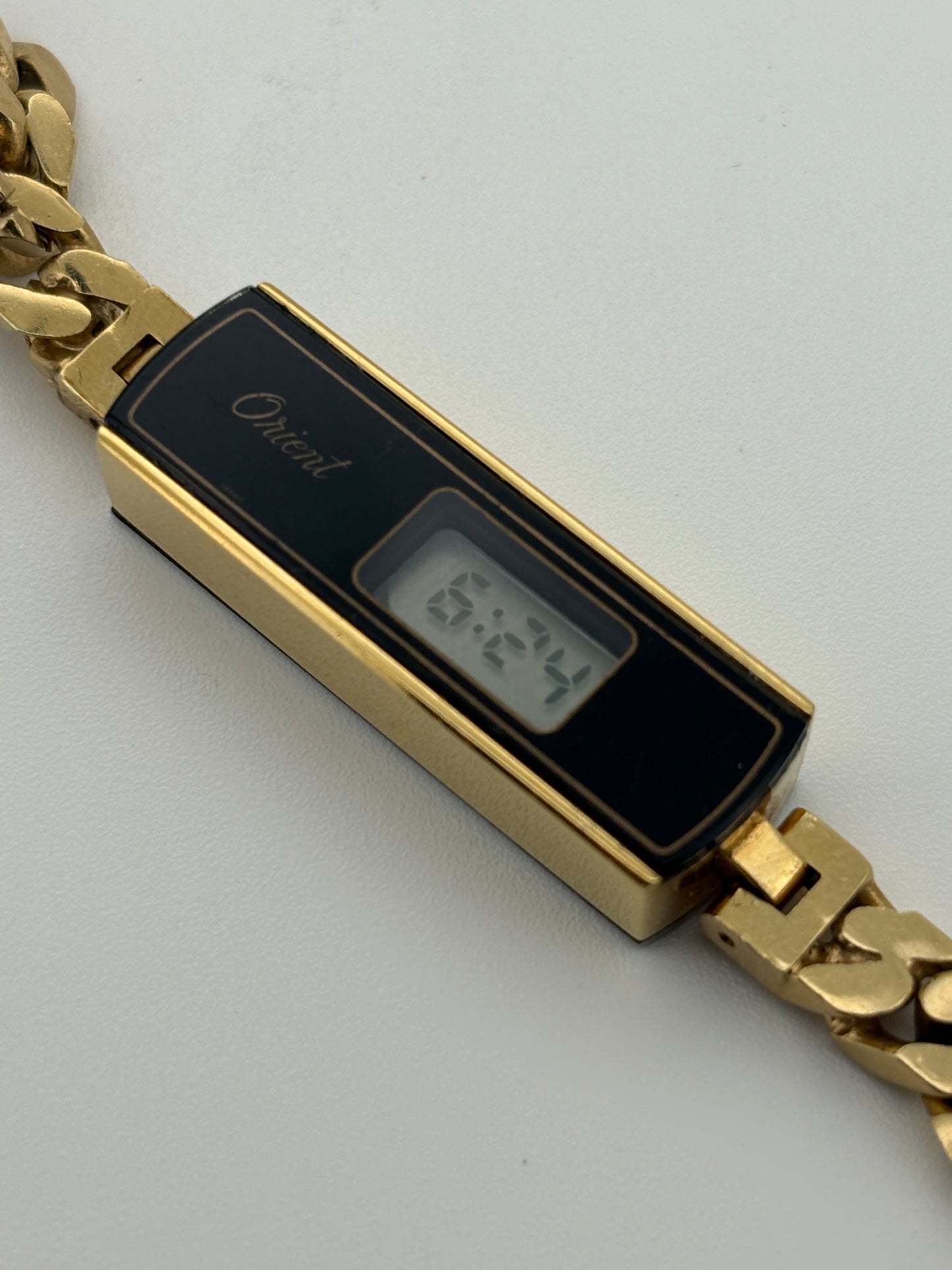 70s    ORIENT    MA732405-10