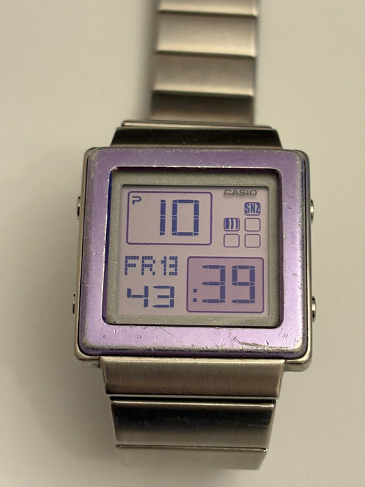 Super rare vintage 90s casio LA-2000