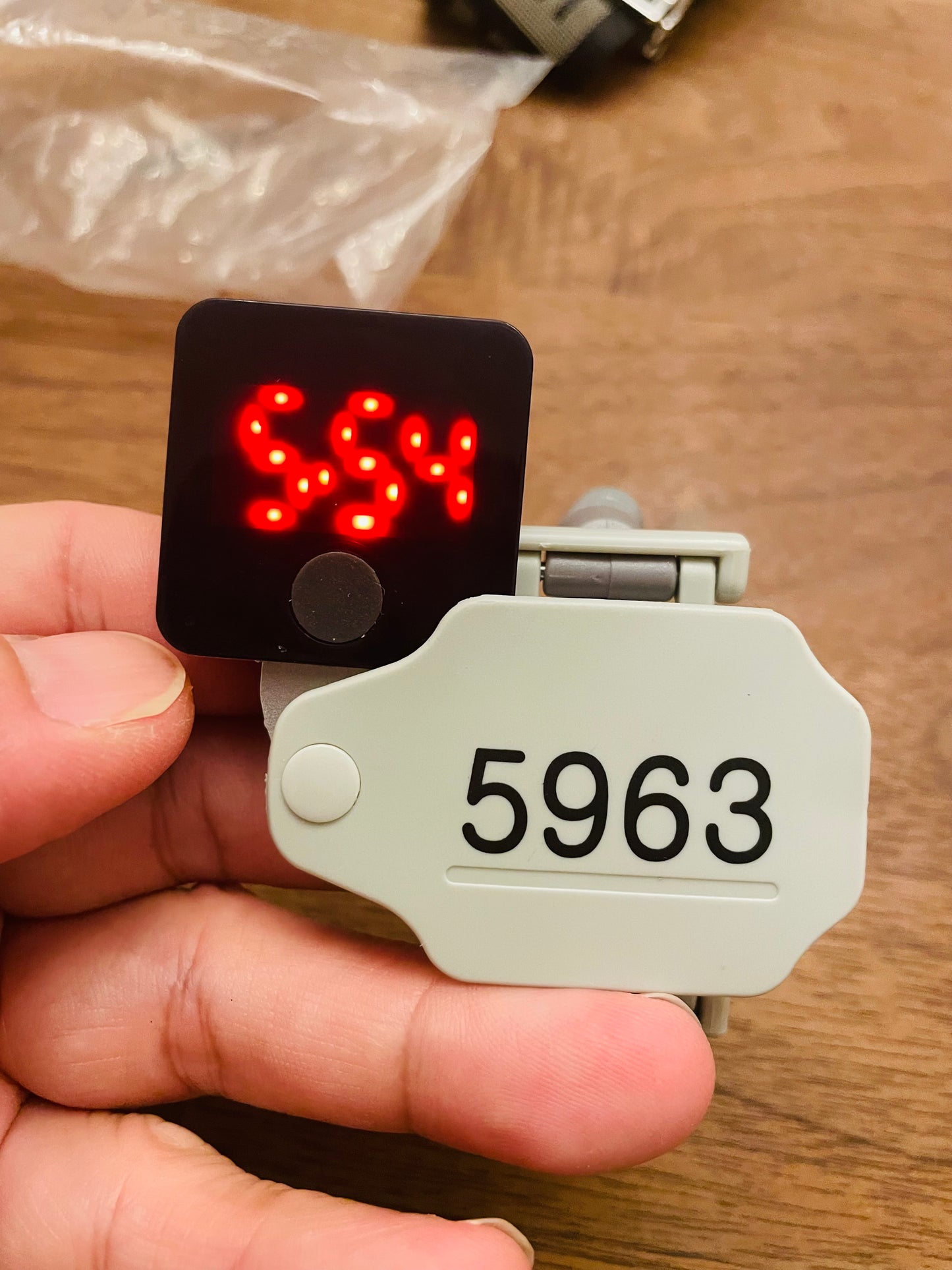 A very very rare watch onsen wrists key watch_5