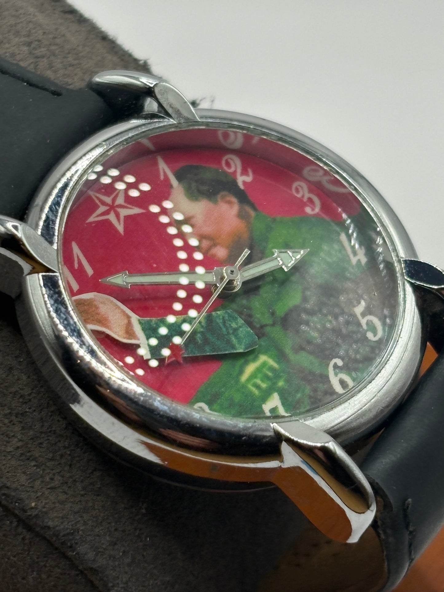Super rare watch  Mao Zedong waving watch　