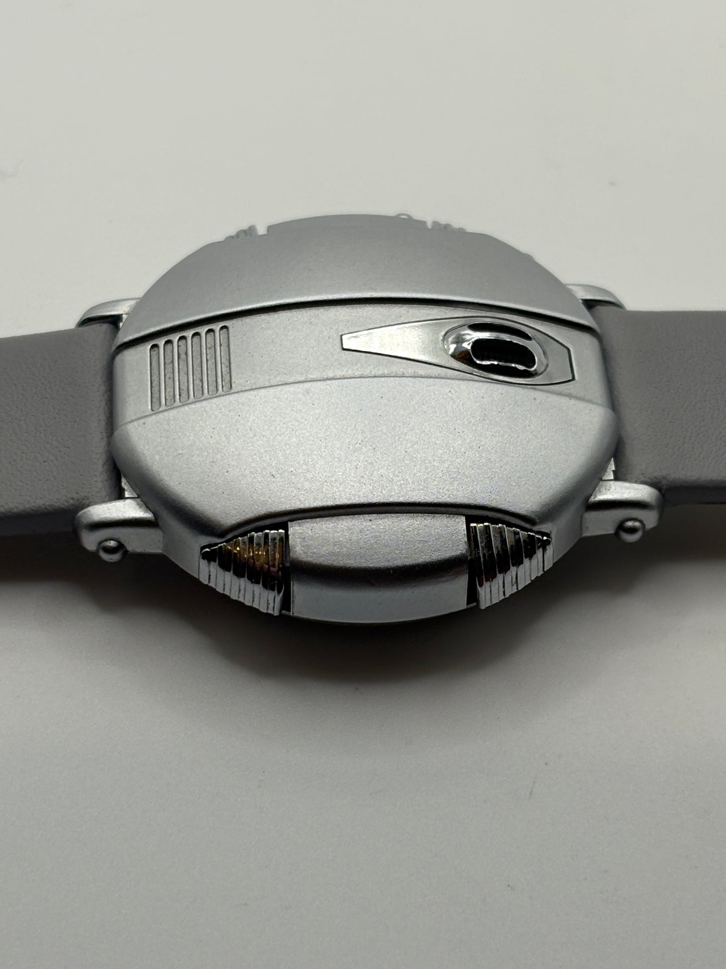 Super rare   Designed by Reiji Matsumoto  80s SEIKO Ｙ825-4010